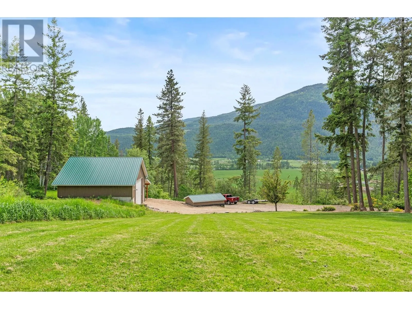 1099 Enderby Mabel Lake Road