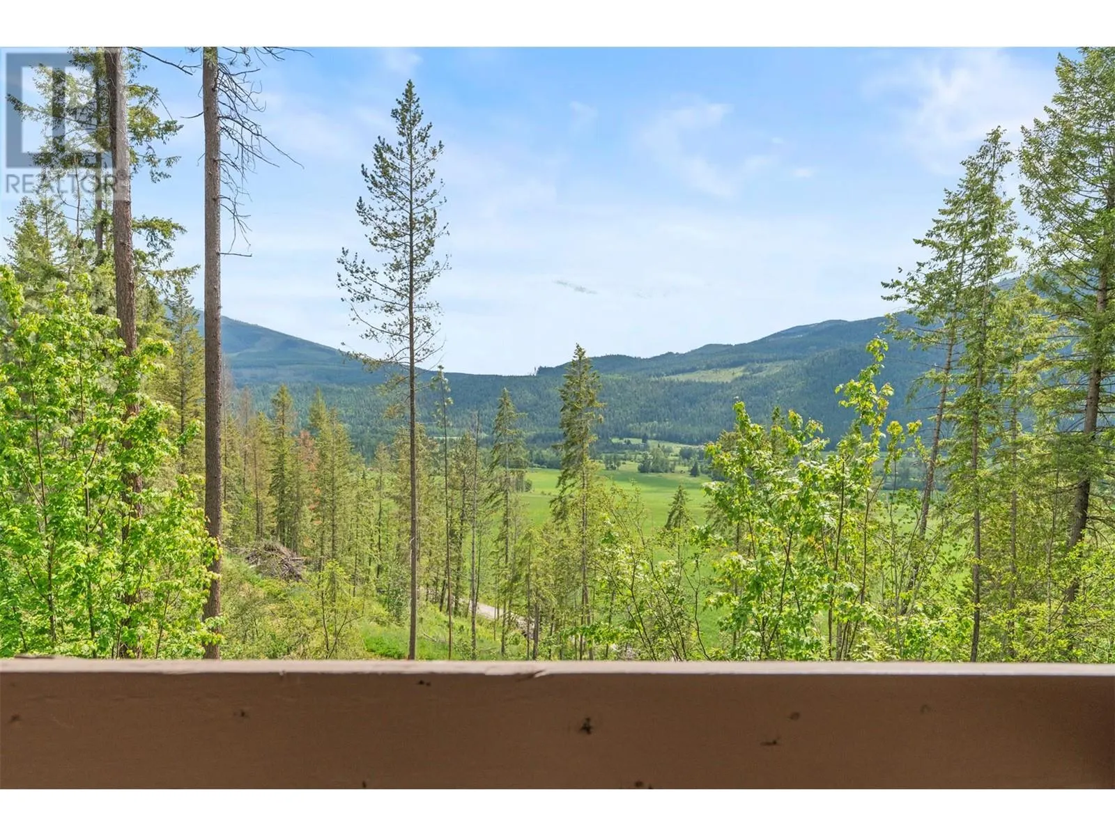 1099 Enderby Mabel Lake Road