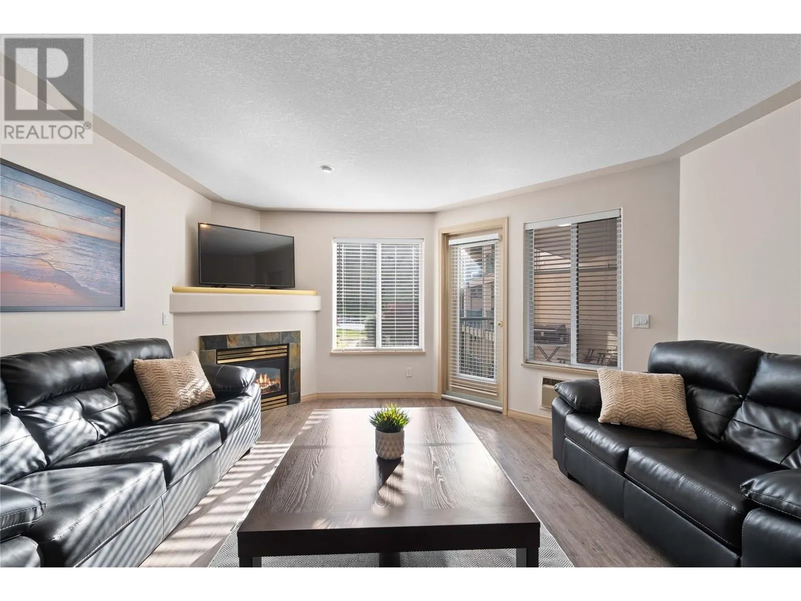 1002 Riverside Avenue Unit# 221