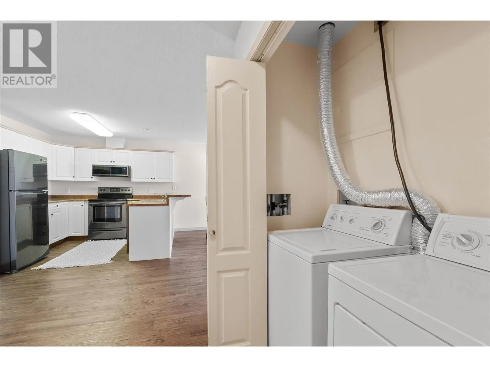 1002 Riverside Avenue Unit# 221