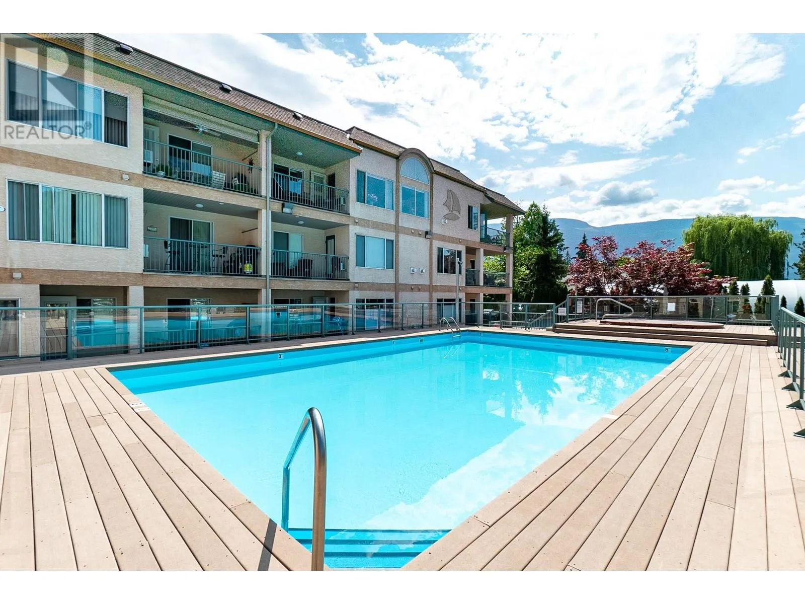 1002 Riverside Avenue Unit# 221