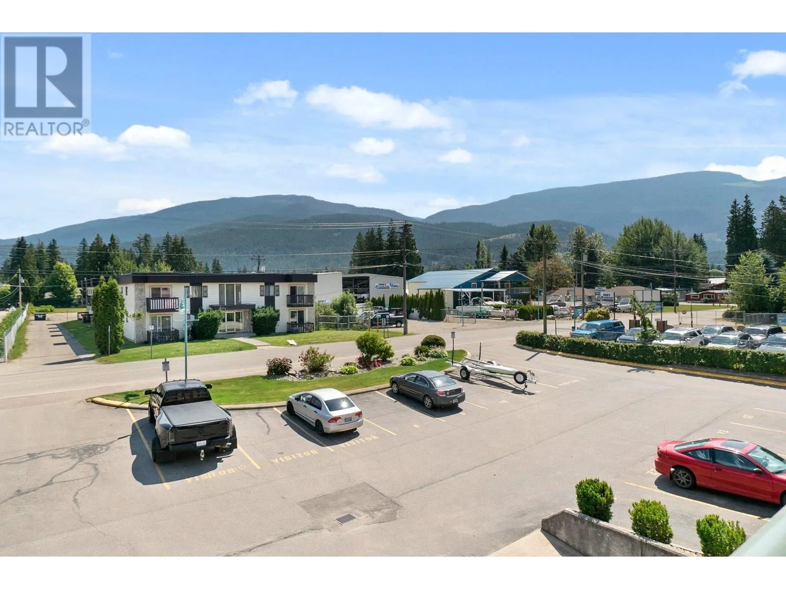 1002 Riverside Avenue Unit# 221