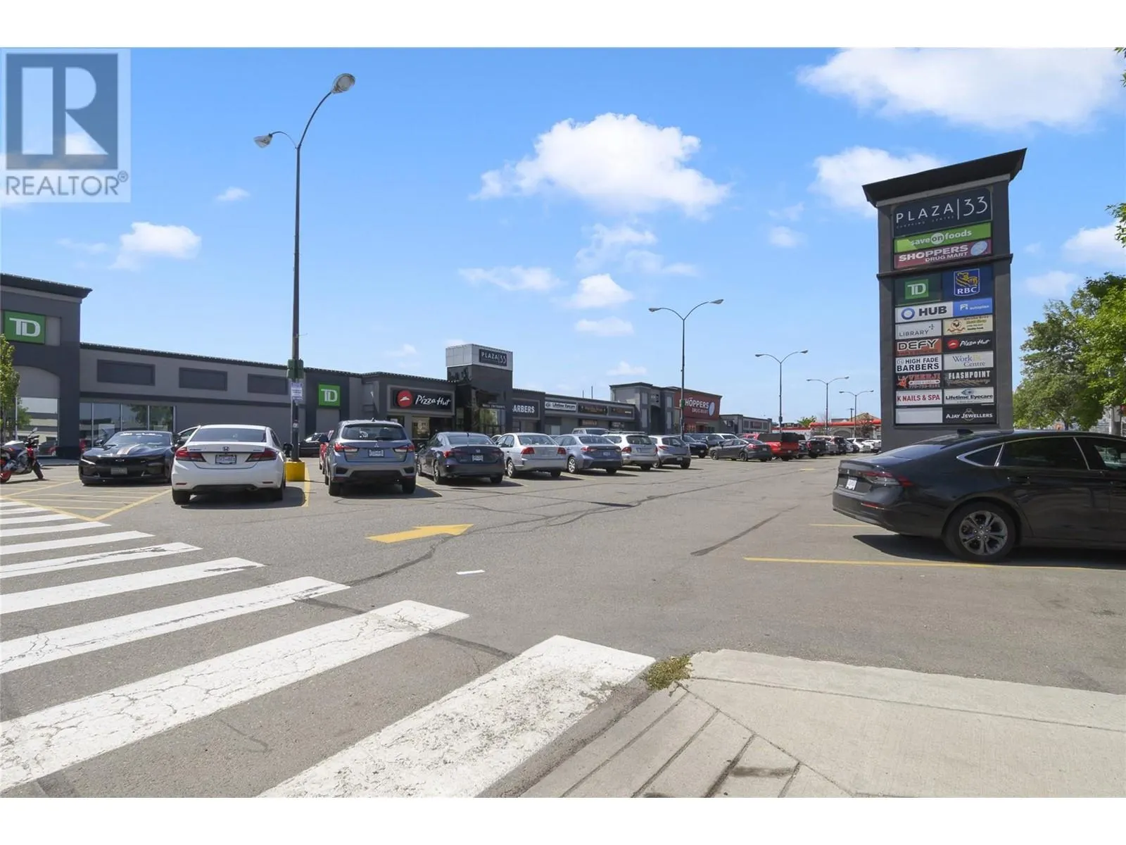 195 & 301 33 Highway W