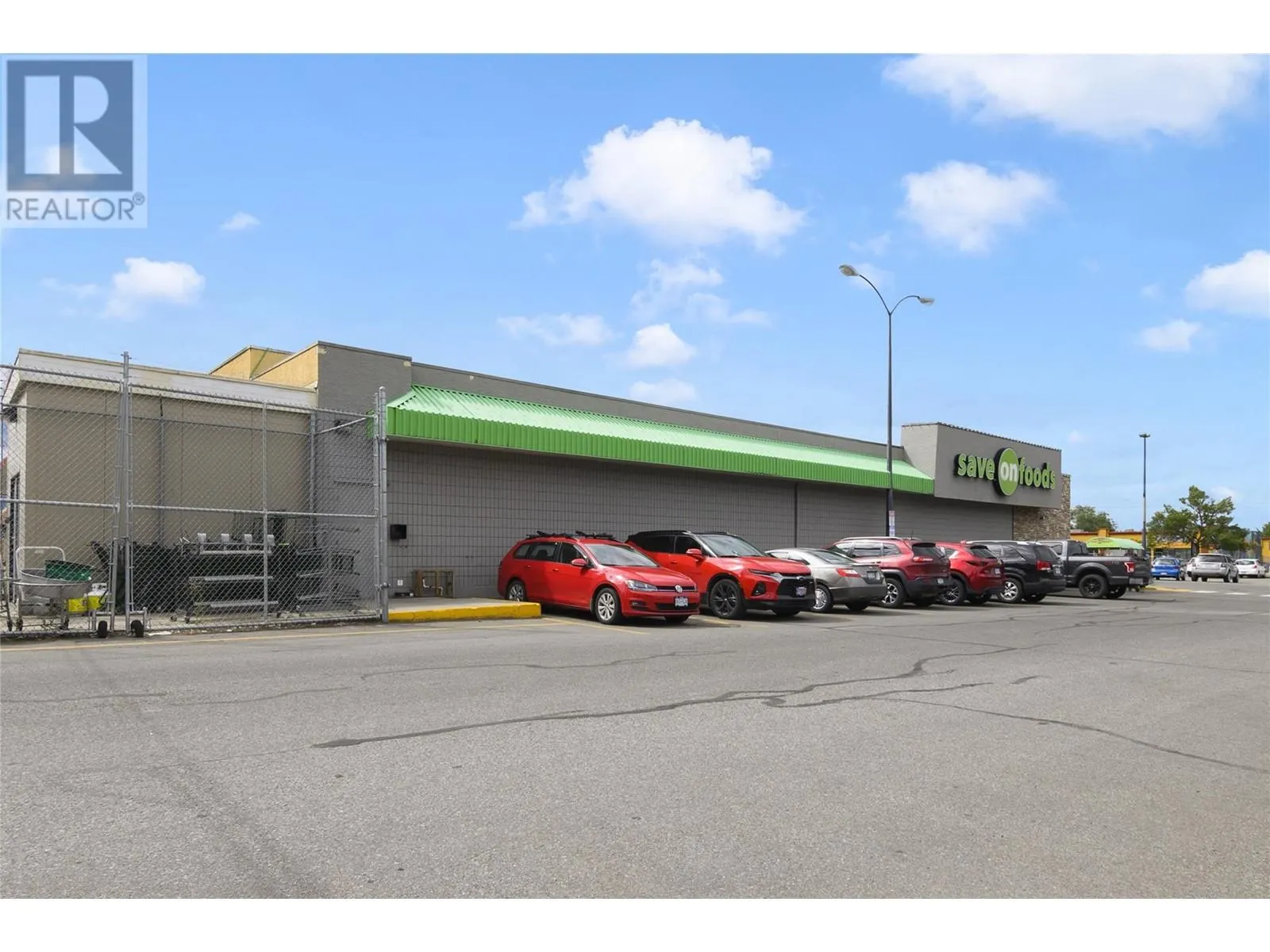 195 & 301 33 Highway W