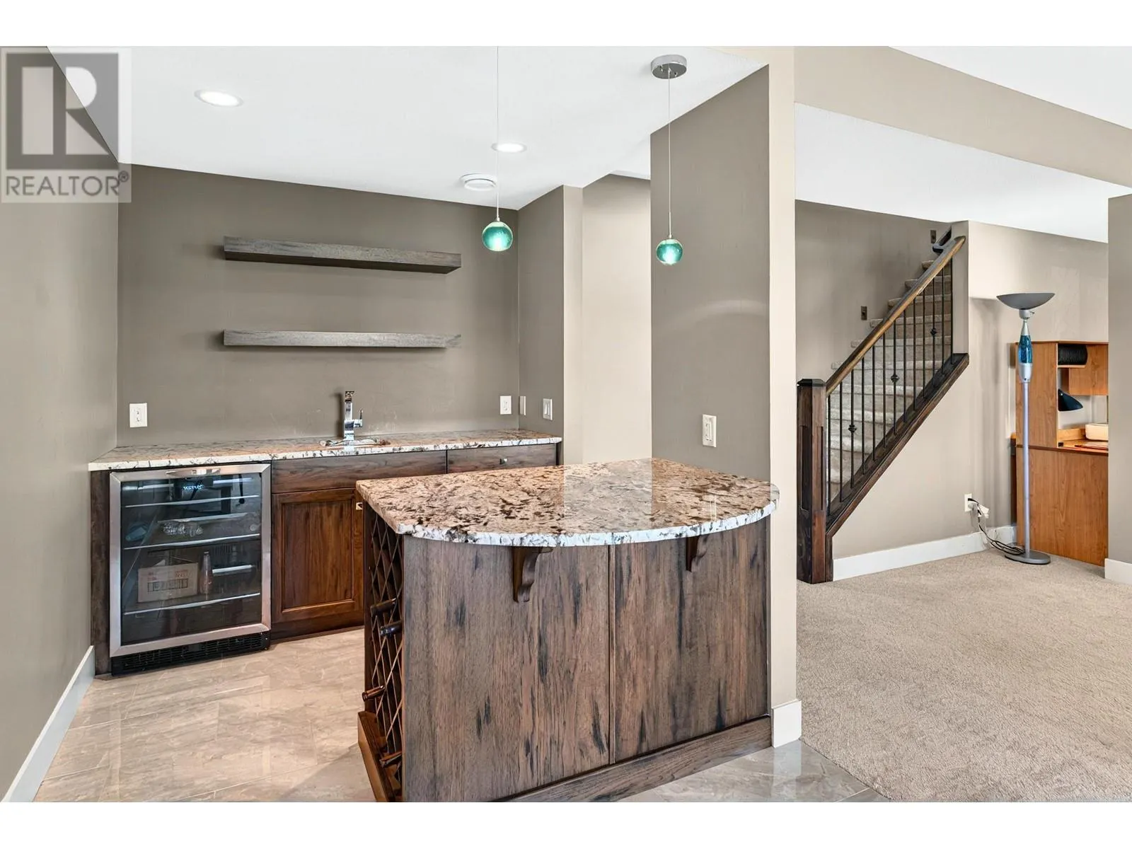 577 Harrogate Lane