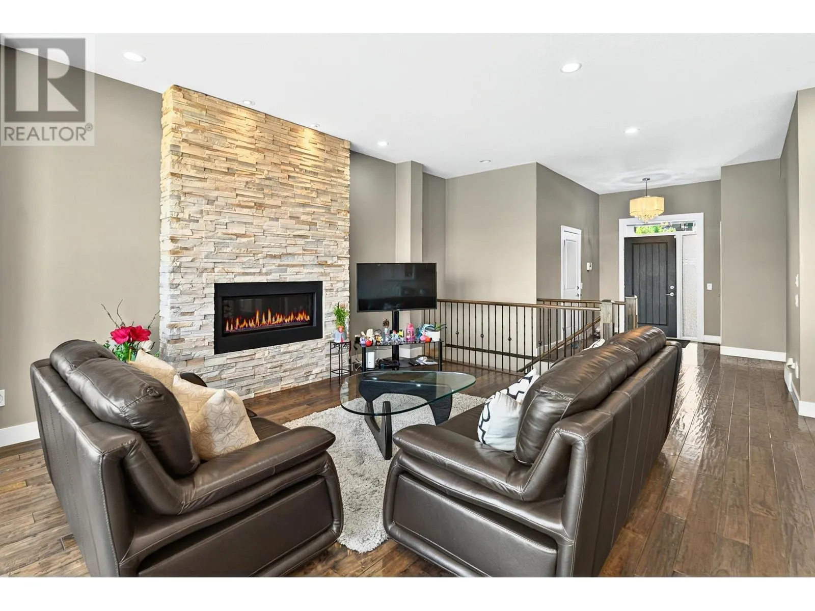 577 Harrogate Lane