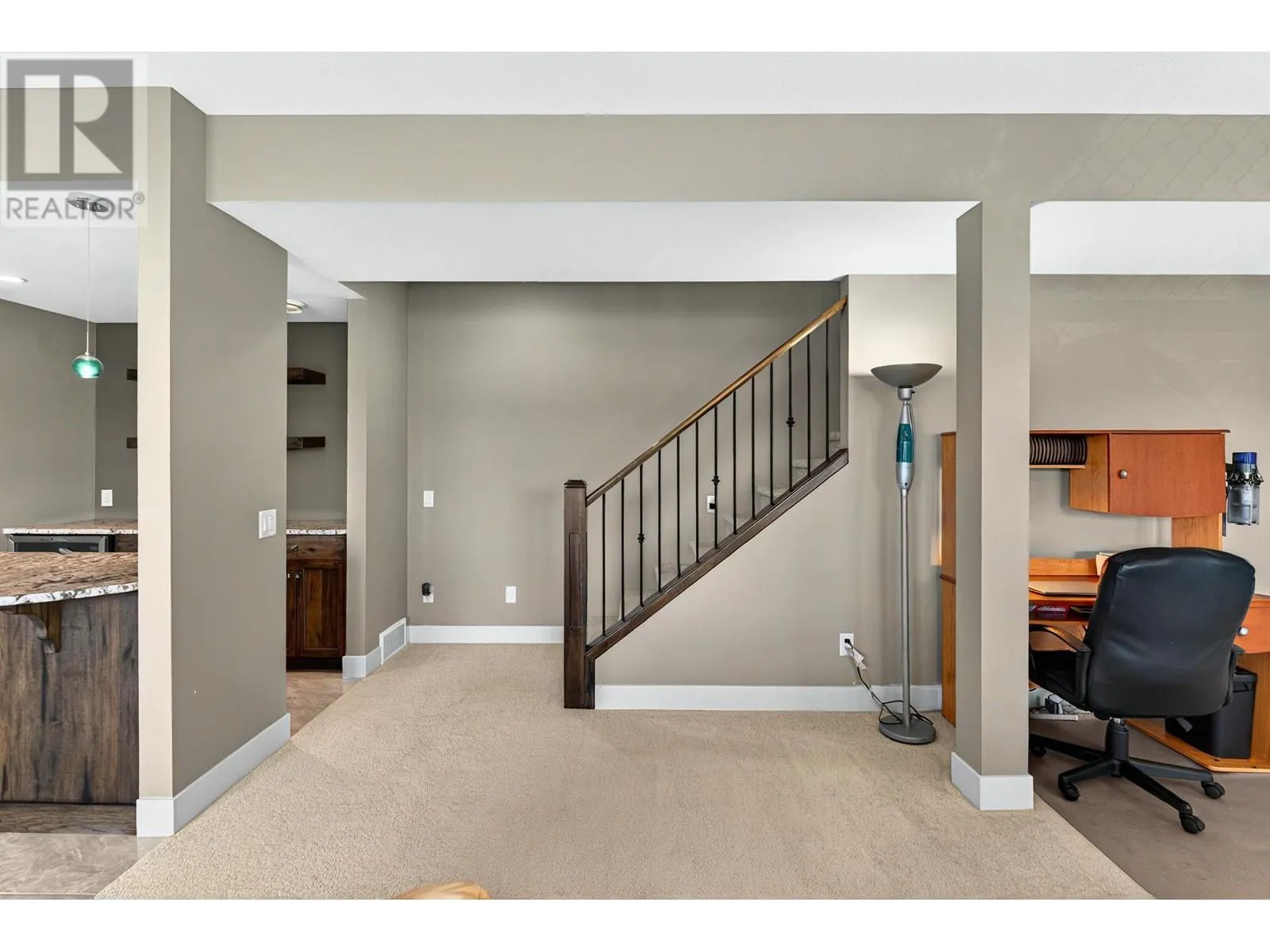 577 Harrogate Lane