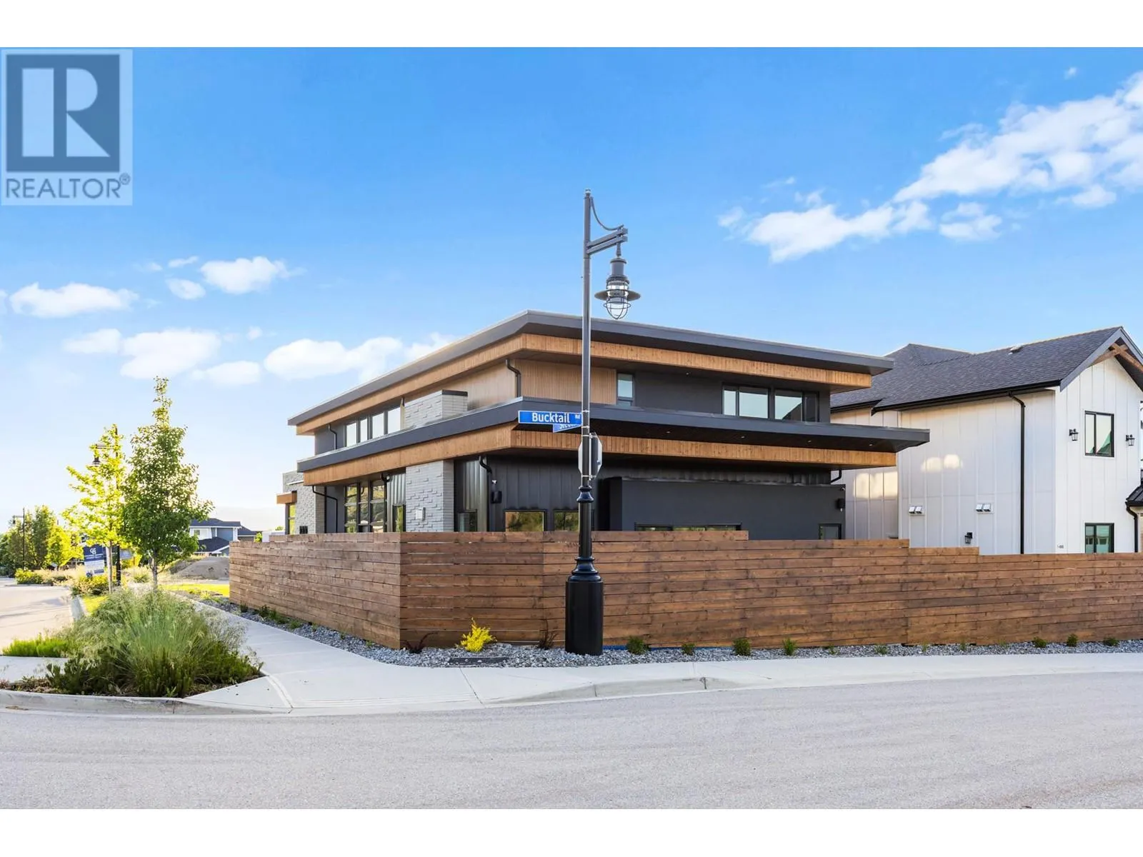 4983 Bucktail Lane