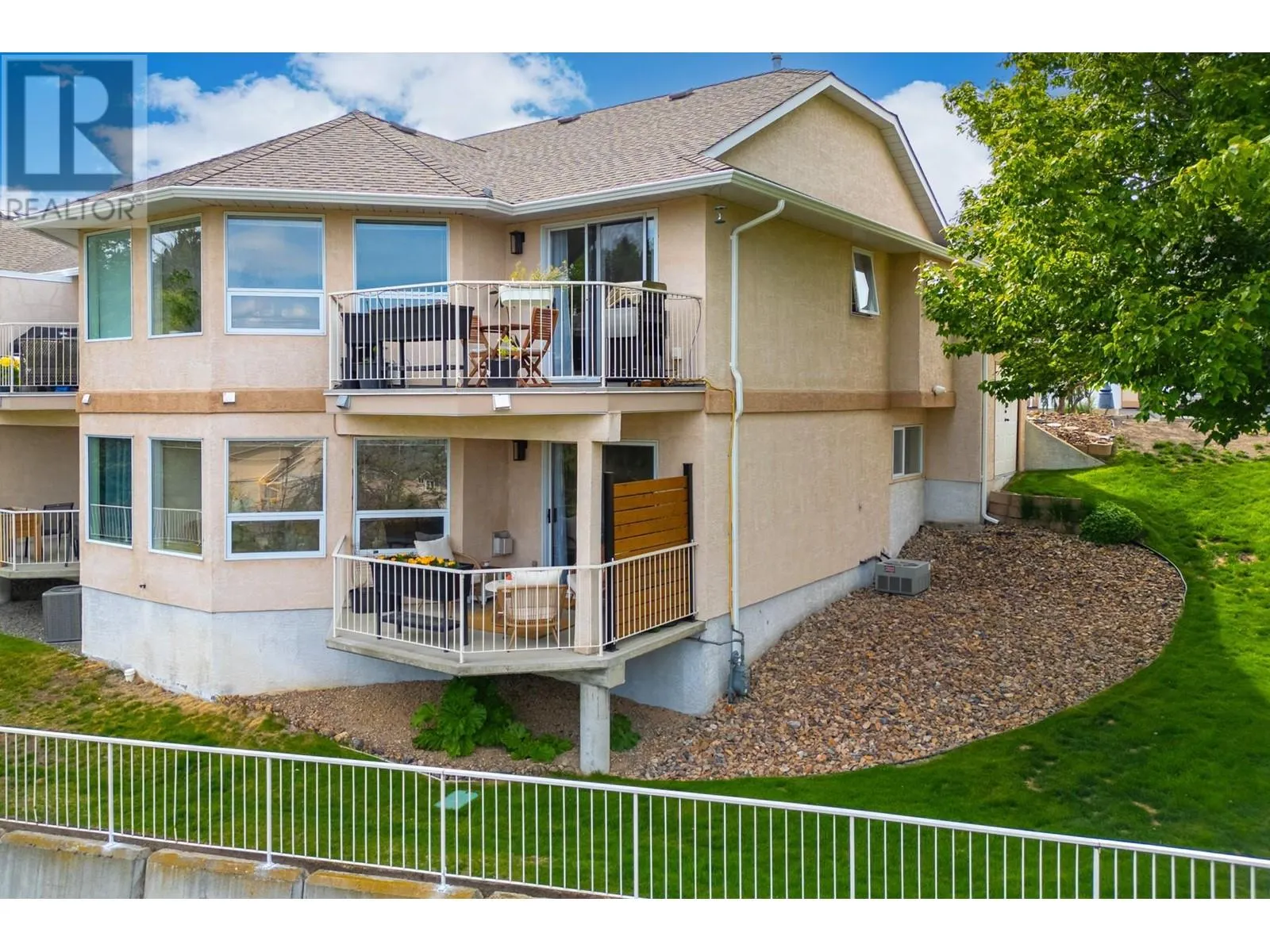 1775 MCKINLEY Court Unit# 8