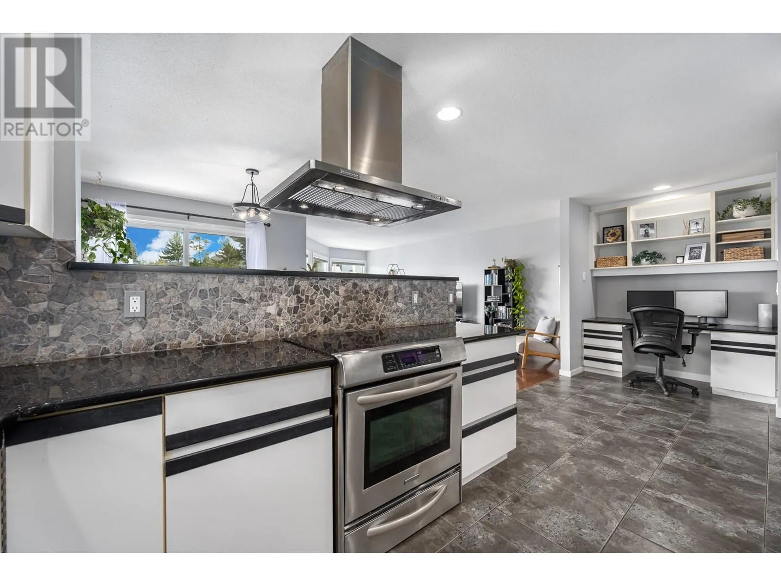 1775 MCKINLEY Court Unit# 8