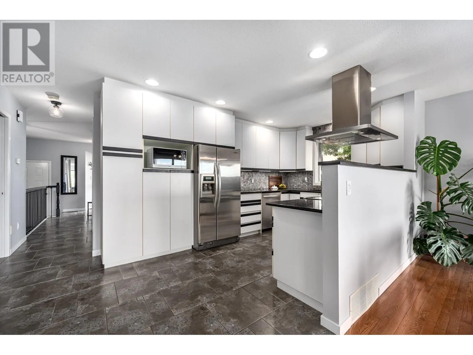 1775 MCKINLEY Court Unit# 8