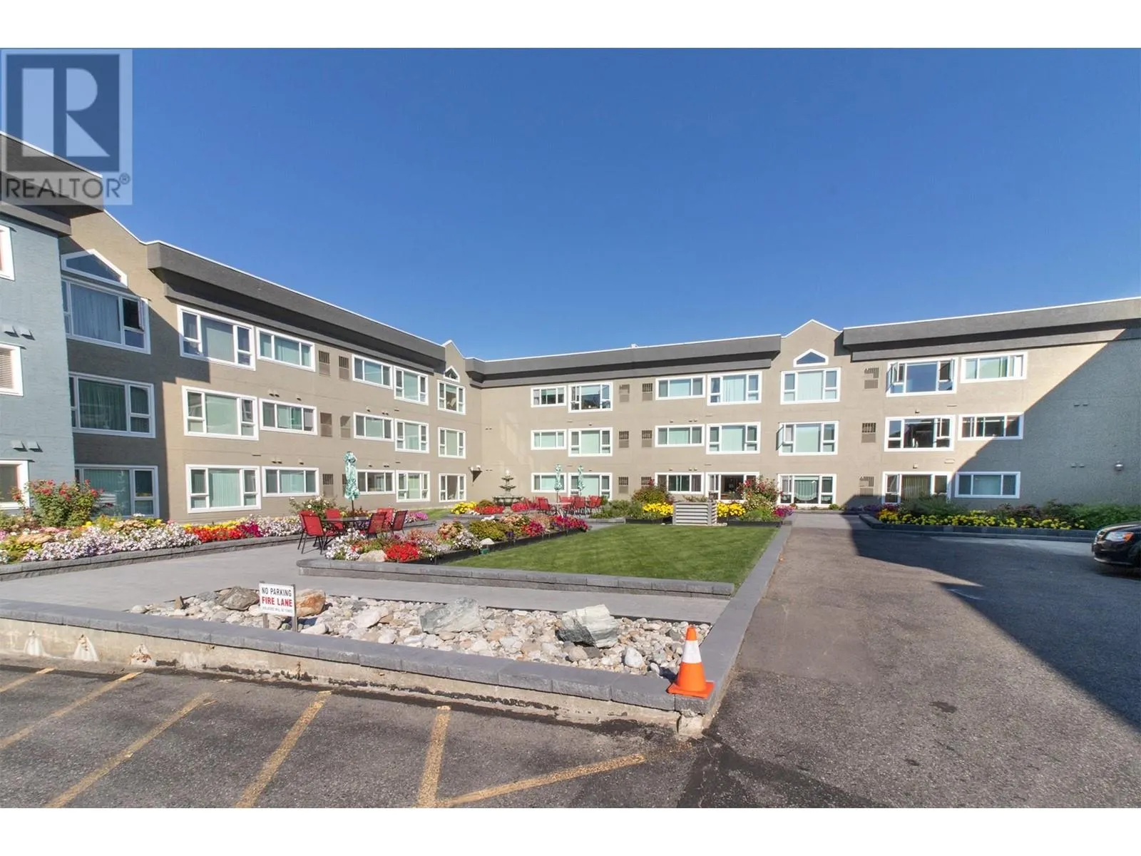 1045 Sutherland Avenue Unit# 115A