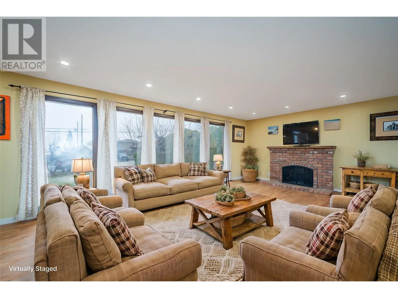 2308 Thacker Drive