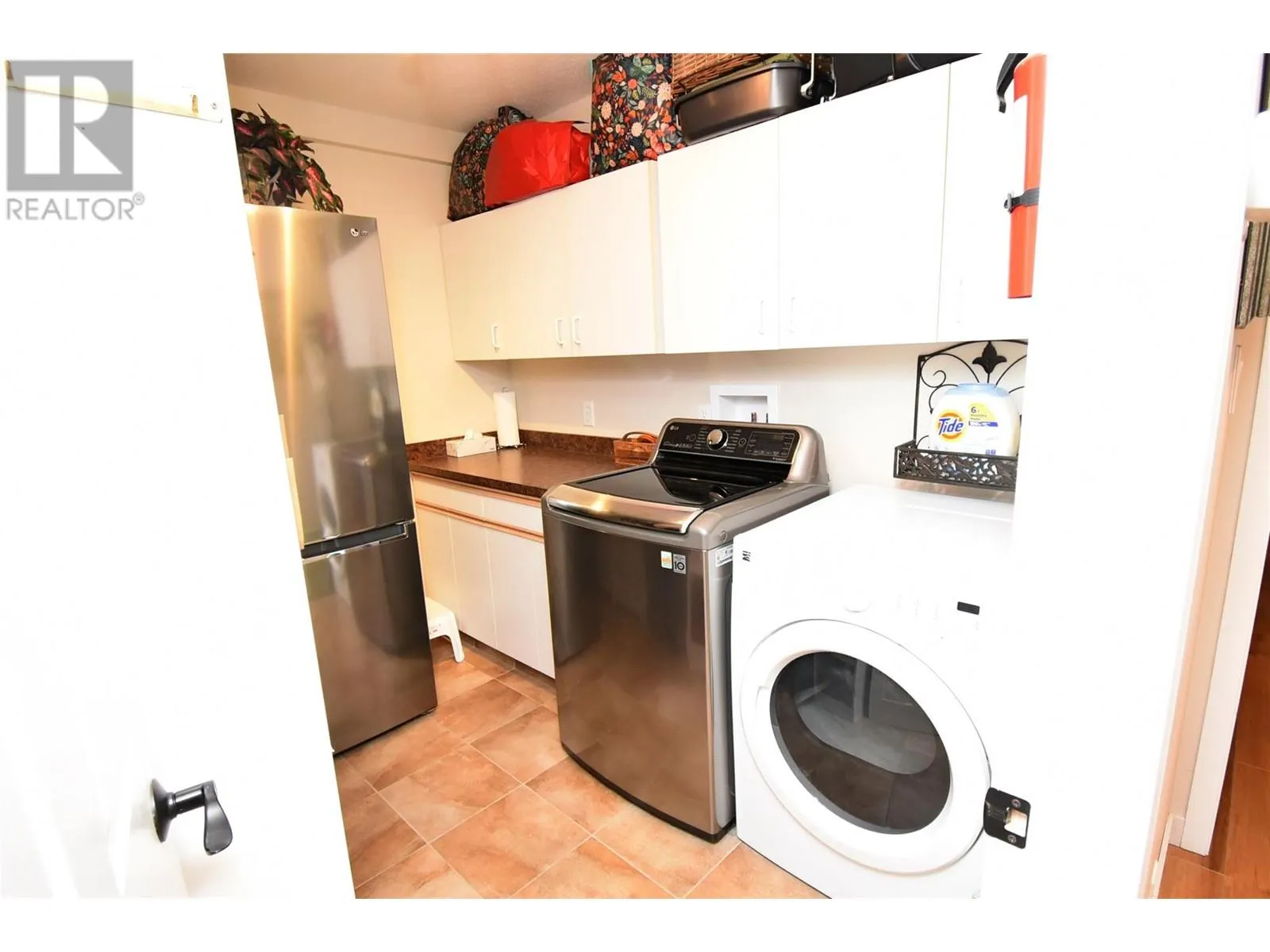 2200 40 Avenue Unit# 6