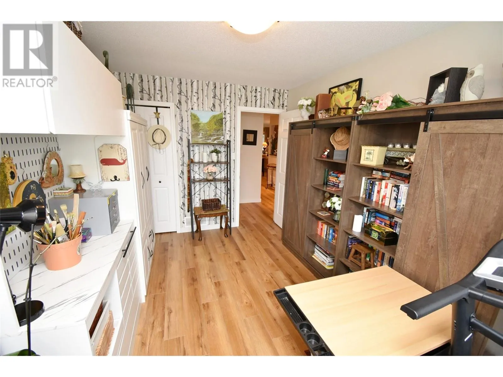 2200 40 Avenue Unit# 6