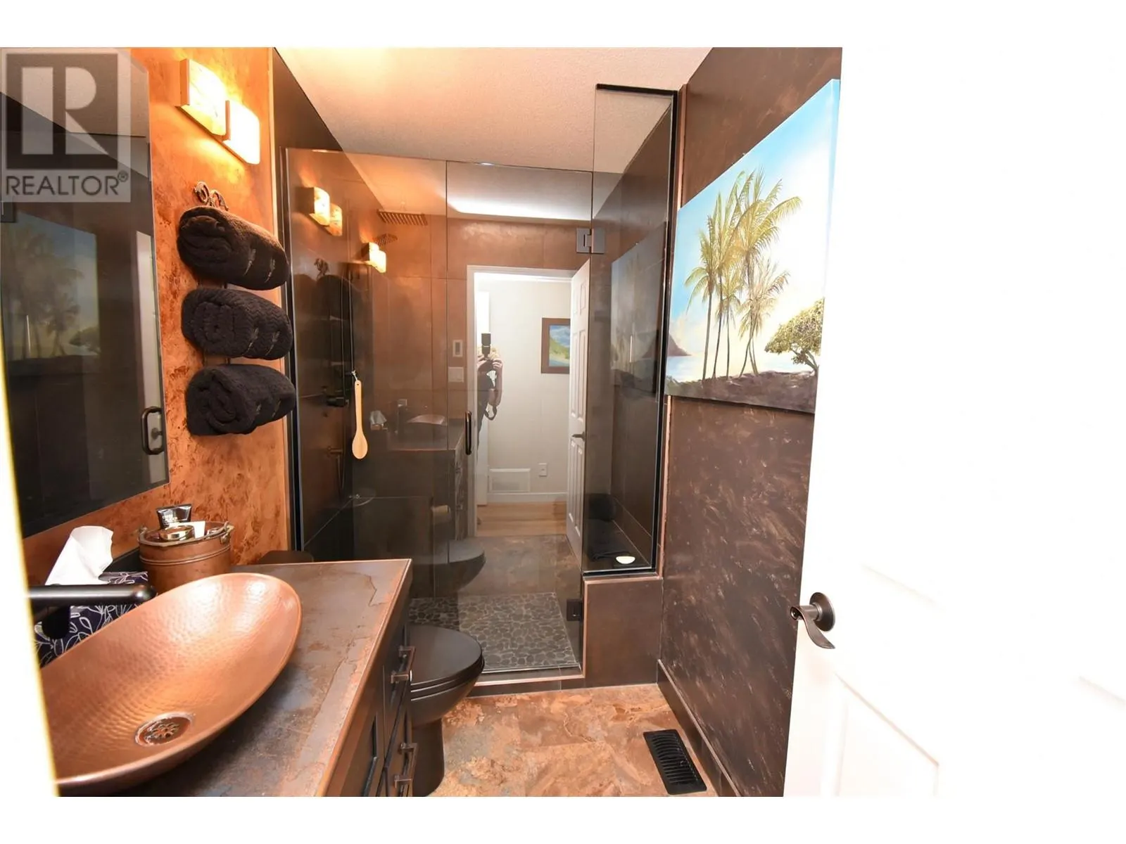 2200 40 Avenue Unit# 6
