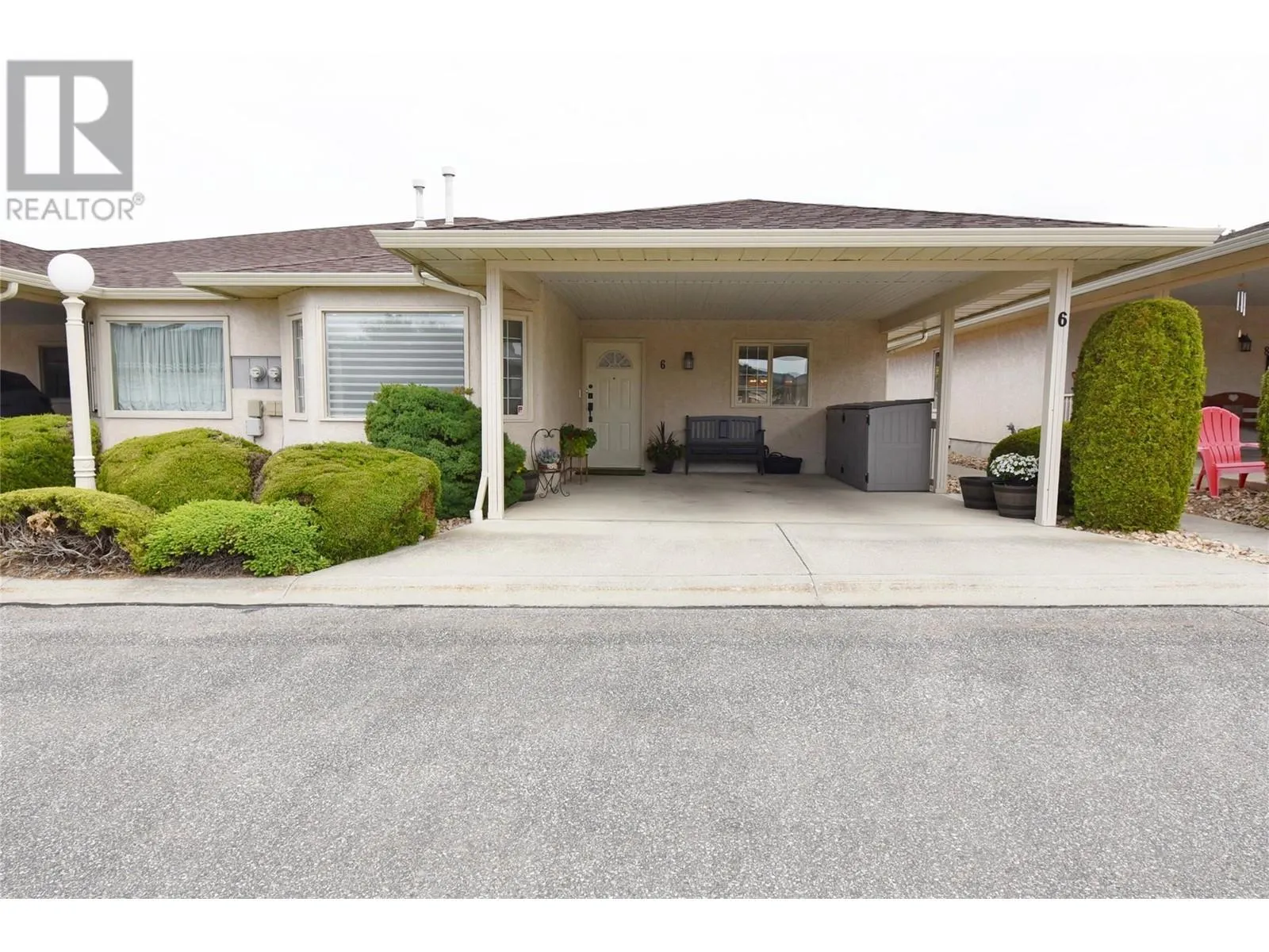 2200 40 Avenue Unit# 6