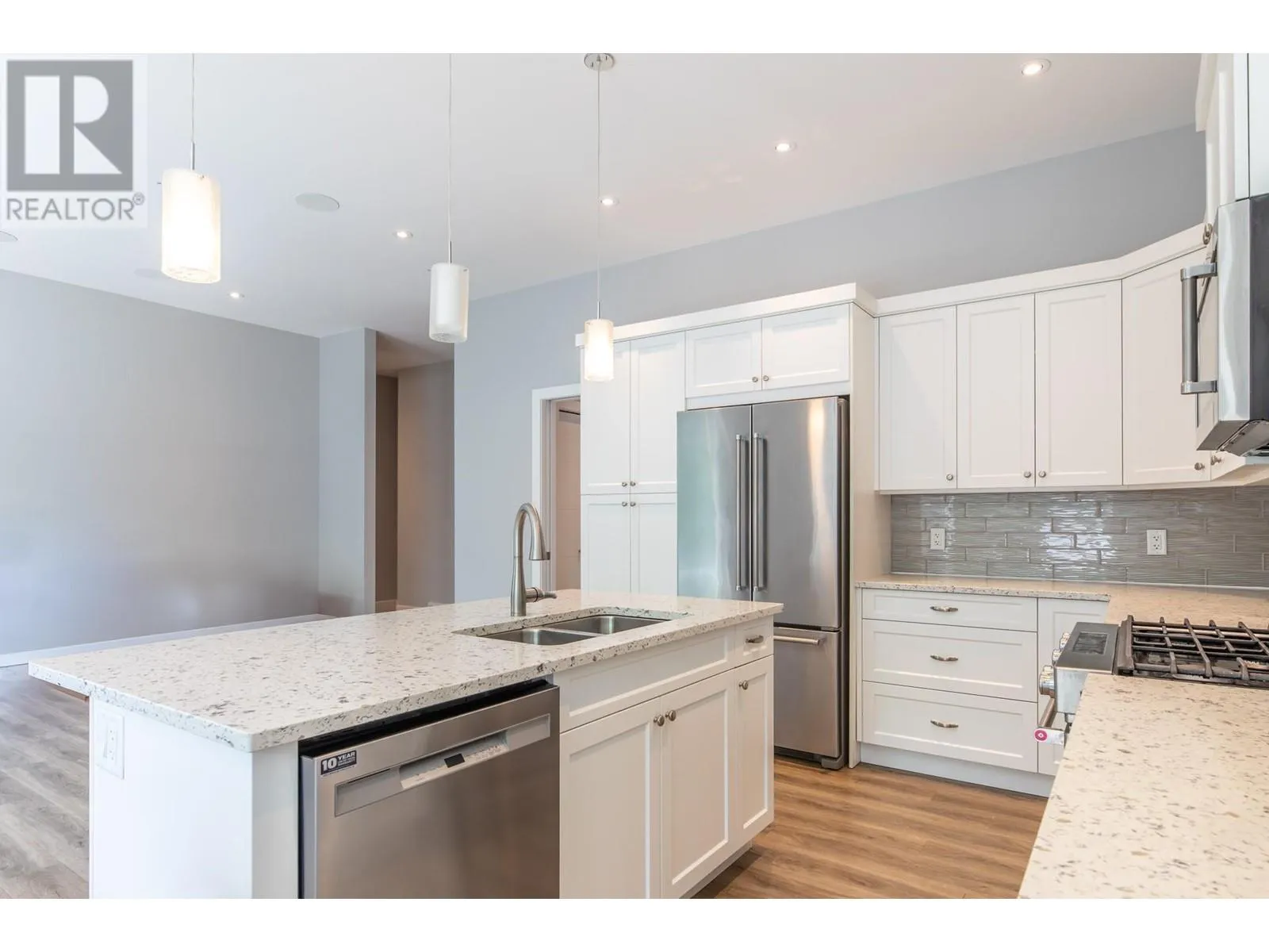 11801 SINCLAIR Road Unit# 103