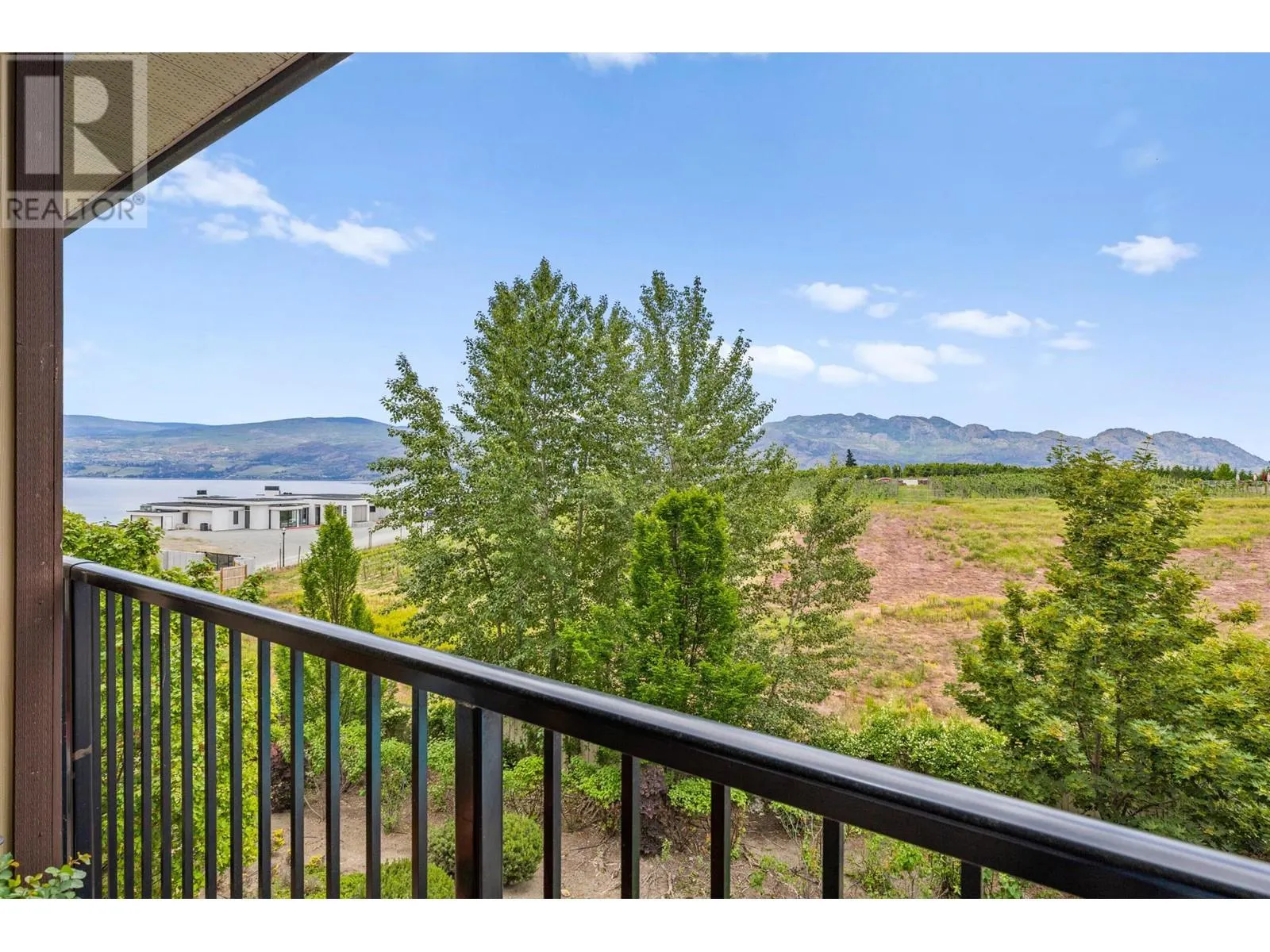 3842 Old Okanagan Highway Unit# 4306