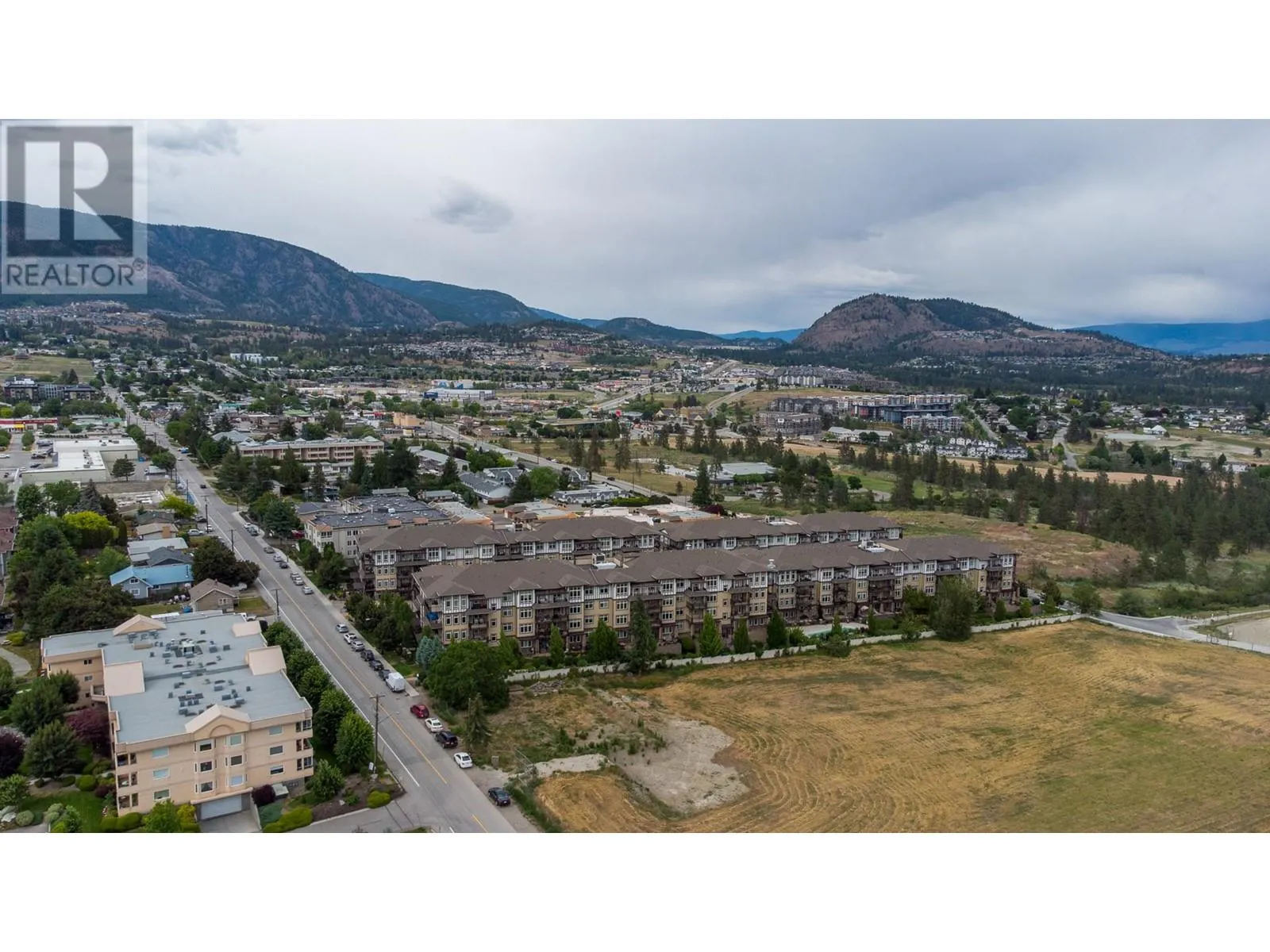 3842 Old Okanagan Highway Unit# 4306