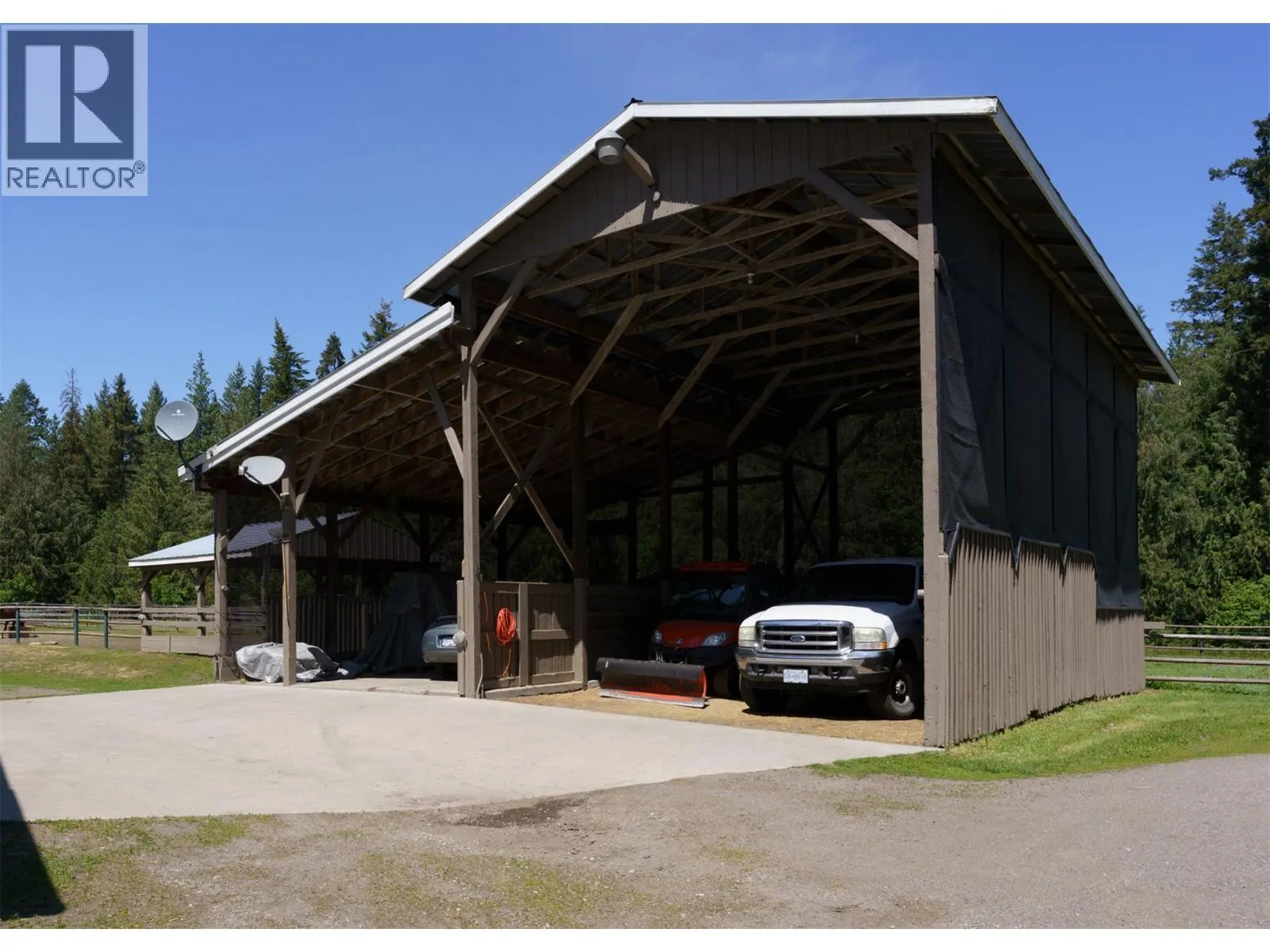 4452 Sleepy Hollow Road