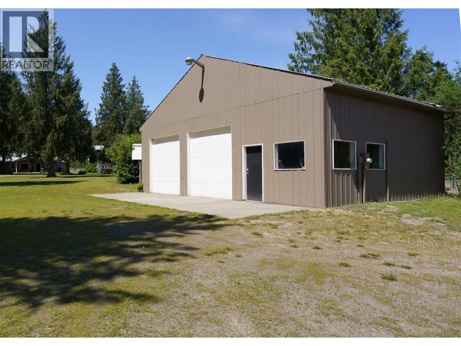 4452 Sleepy Hollow Road