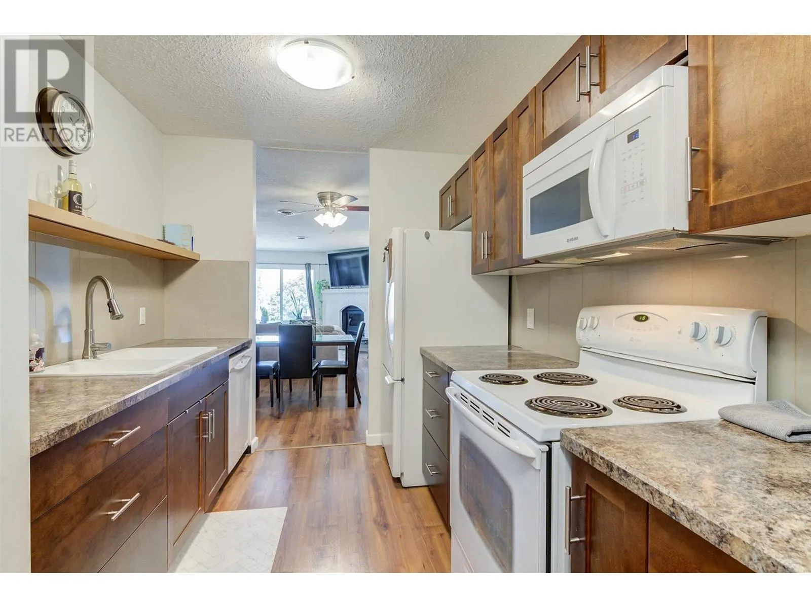1665 Ufton Court Unit# 333 Lot# 33