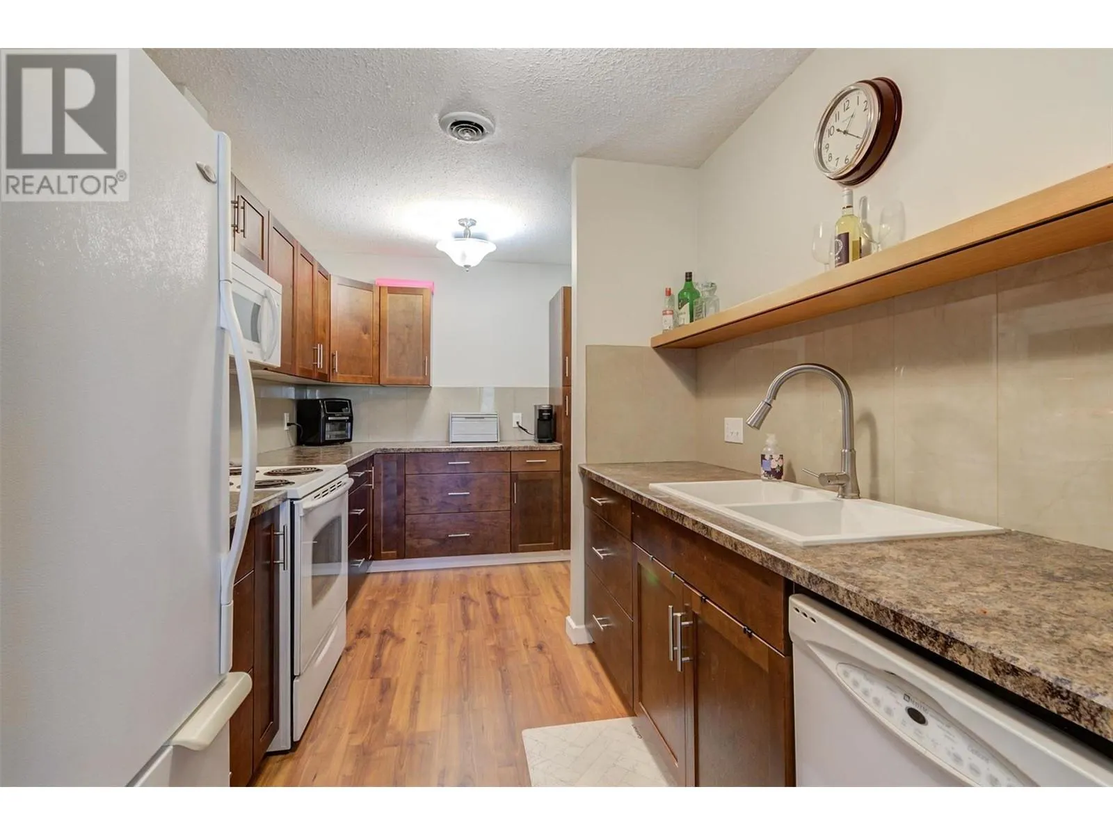 1665 Ufton Court Unit# 333 Lot# 33