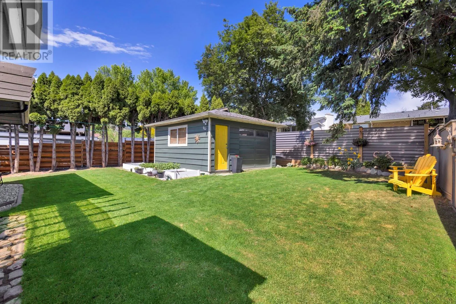 1123 Pinecrest Lane