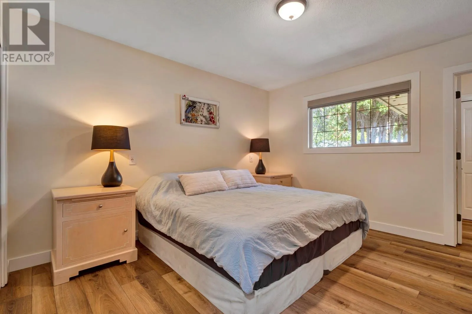 1123 Pinecrest Lane