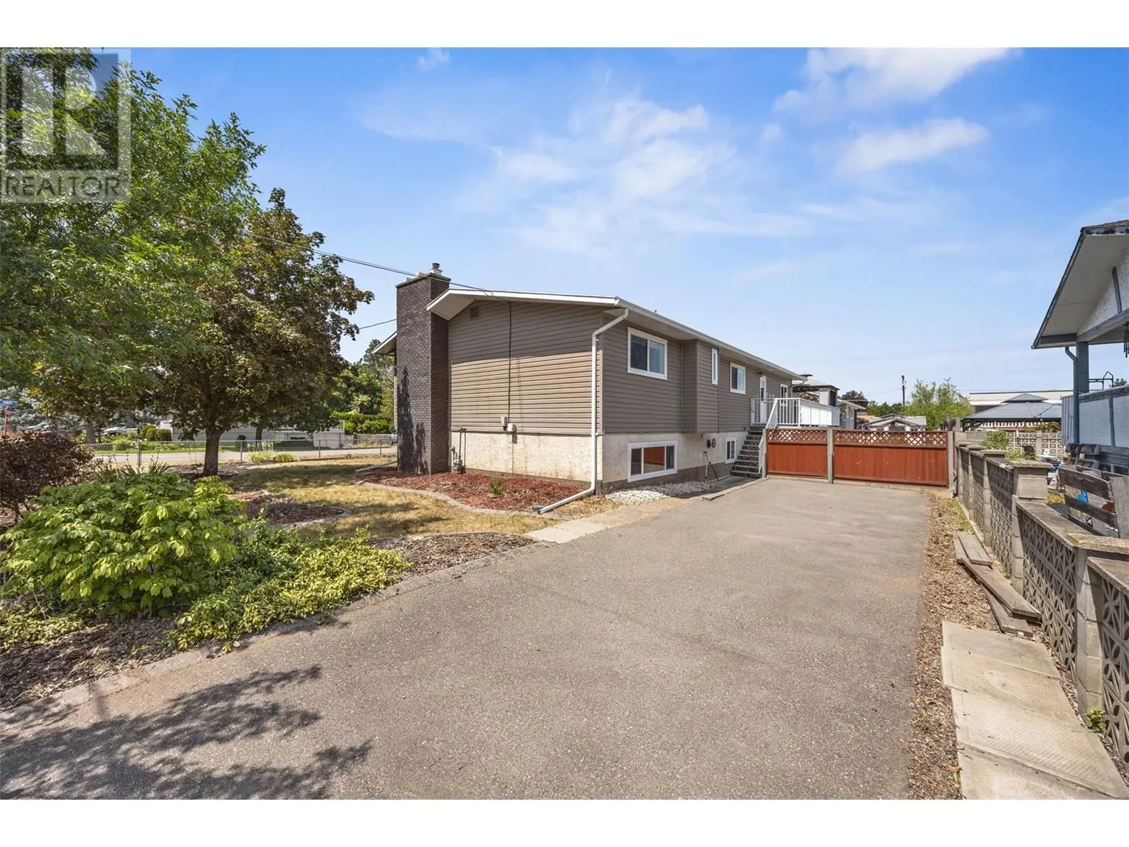 645 Mark Road