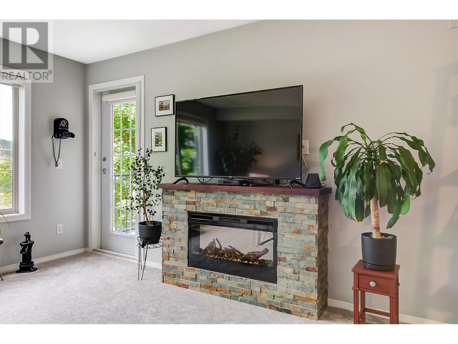 265 Froelich Road Unit# 204