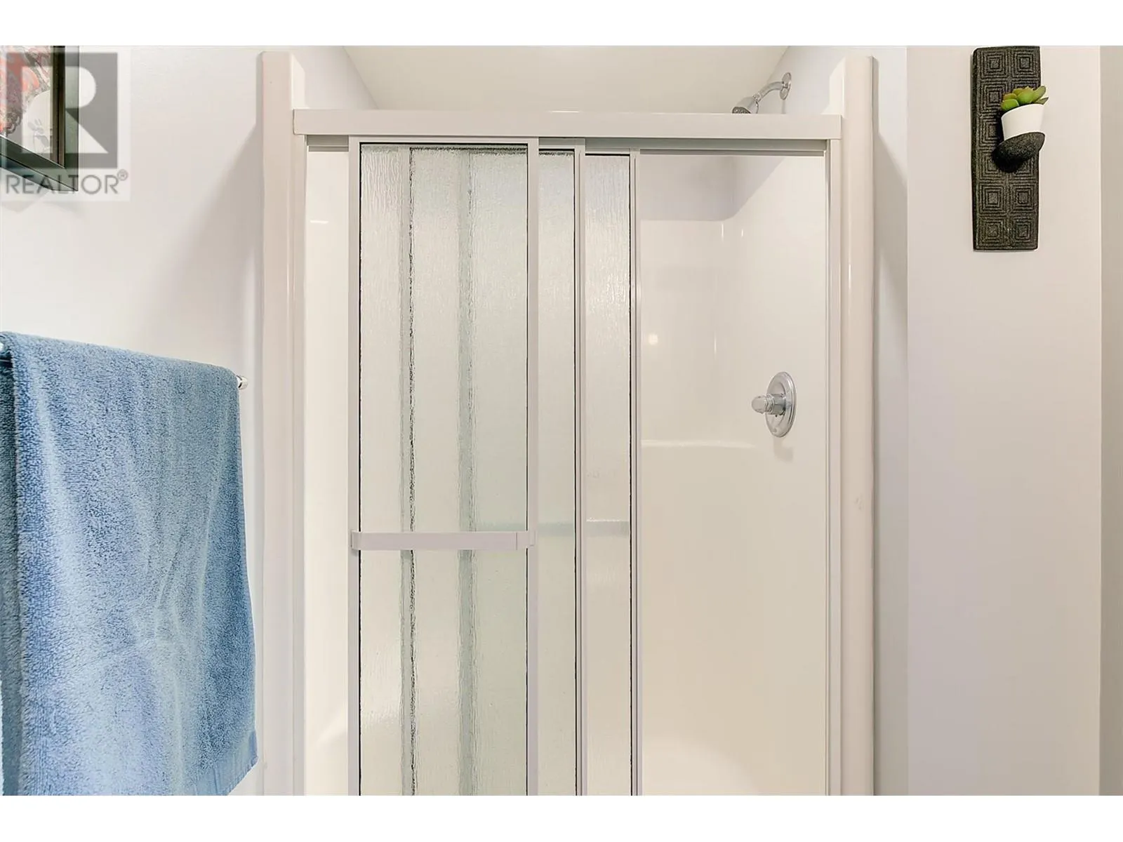 265 Froelich Road Unit# 204