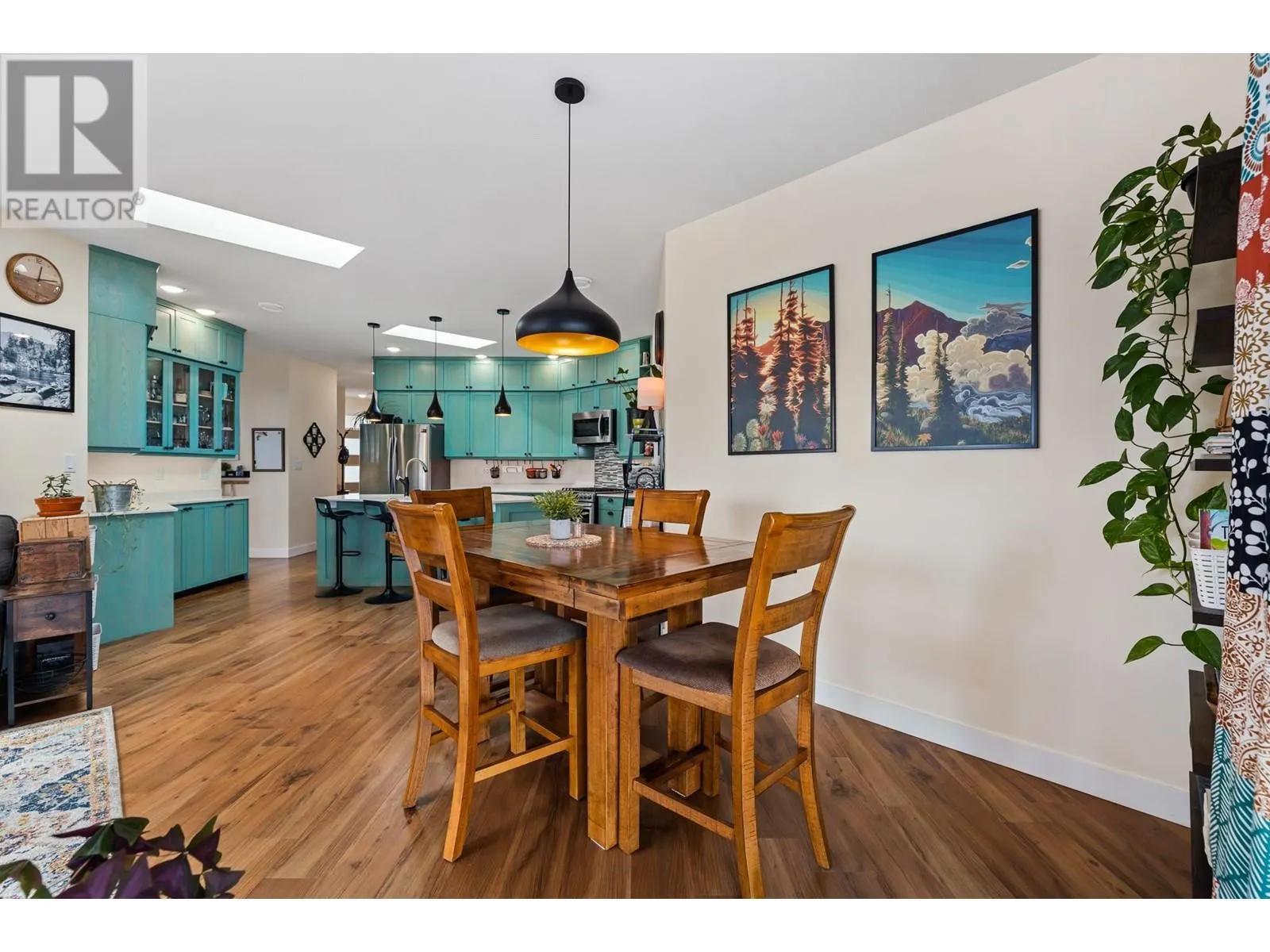 101 7th Avenue