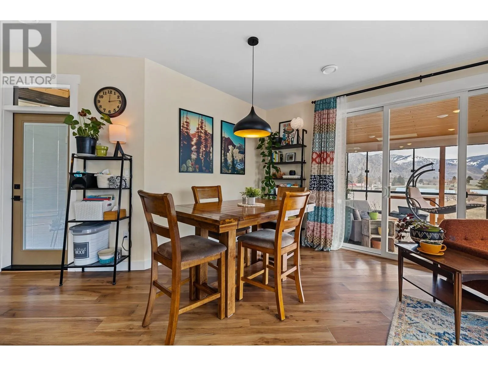 101 7th Avenue