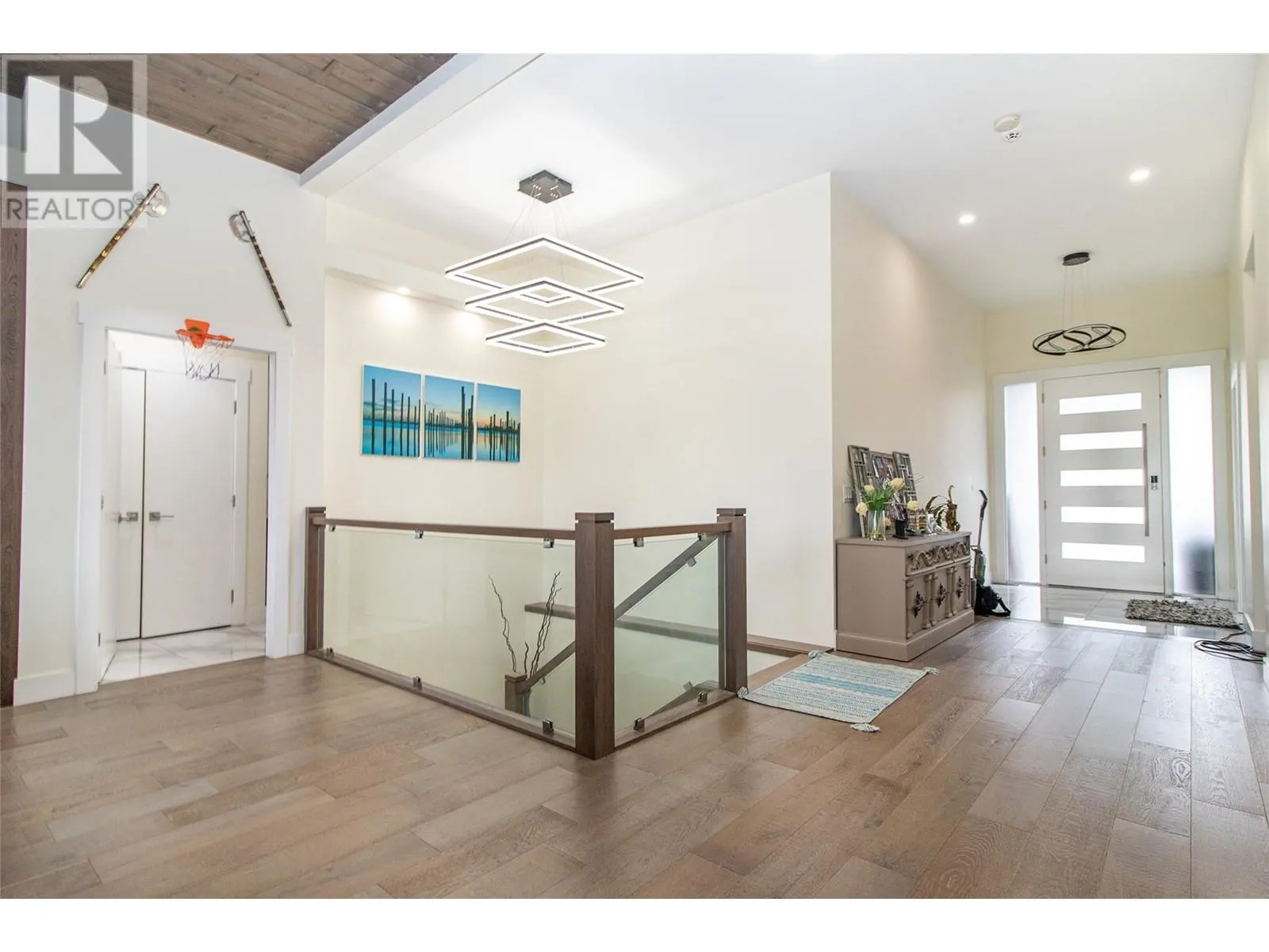 2132 Tramonto Court