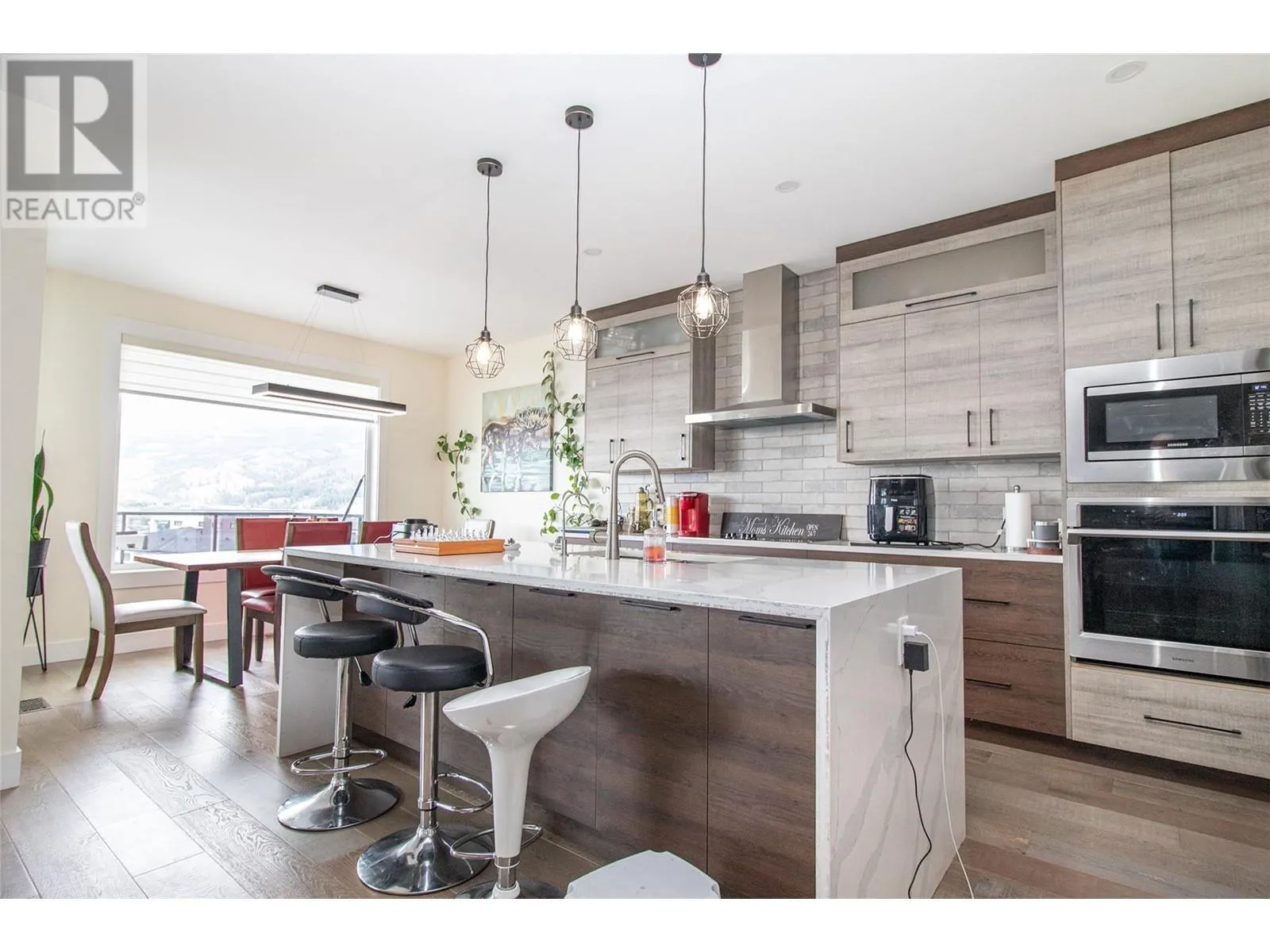 2132 Tramonto Court