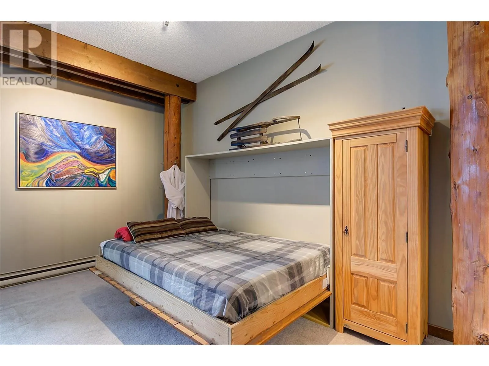 7470 Porcupine Road Unit# 402