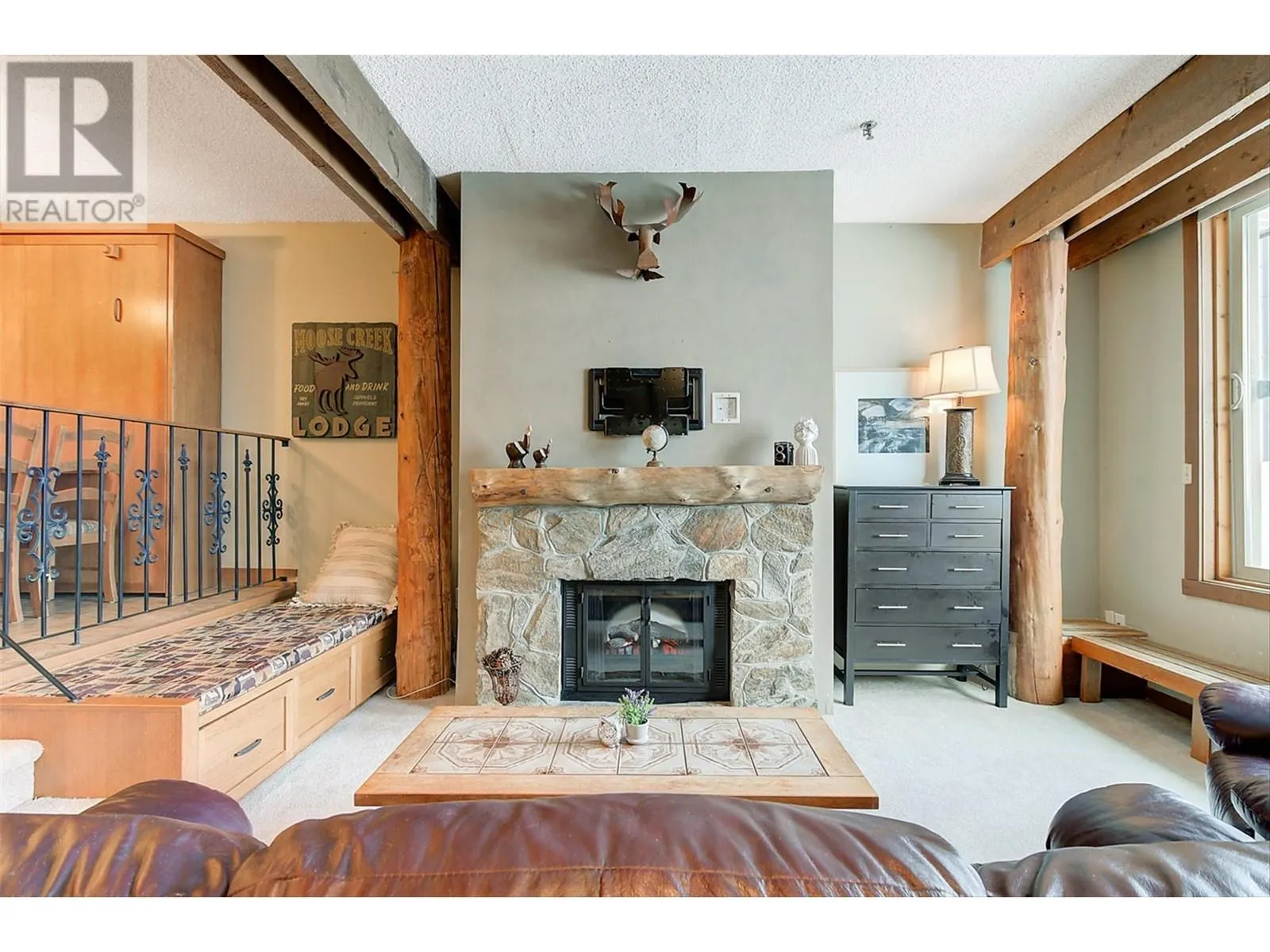 7470 Porcupine Road Unit# 402
