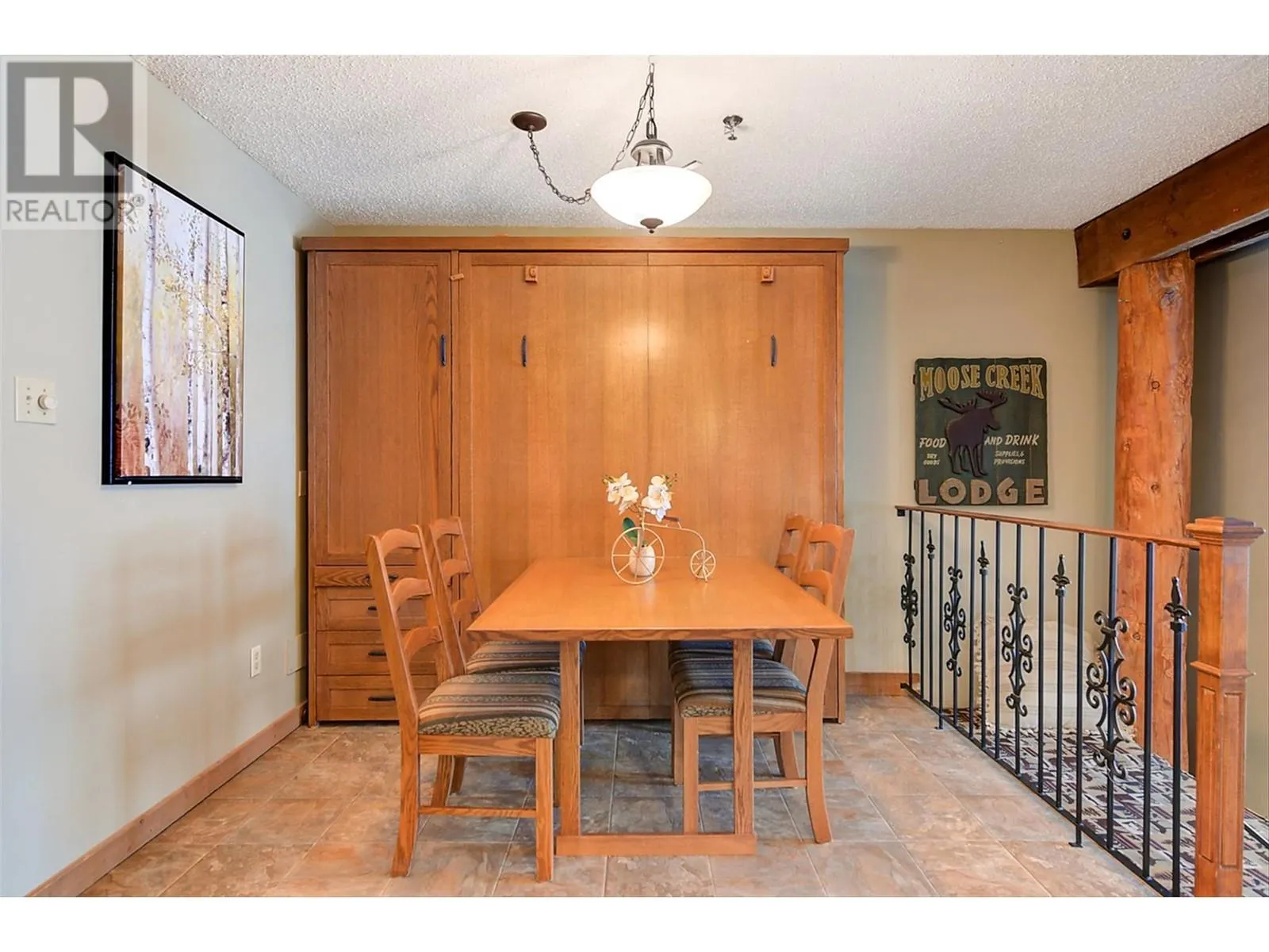 7470 Porcupine Road Unit# 402