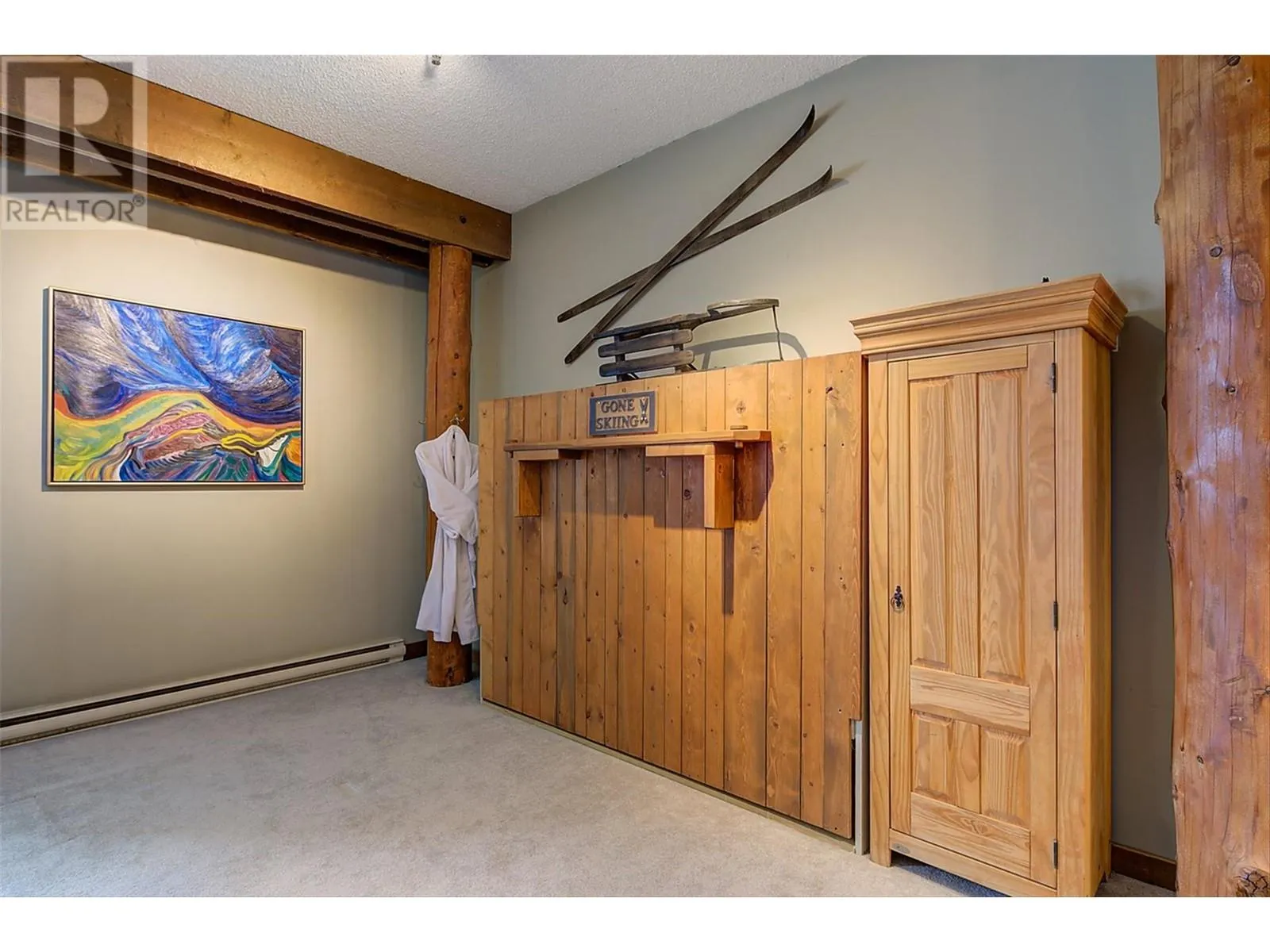 7470 Porcupine Road Unit# 402