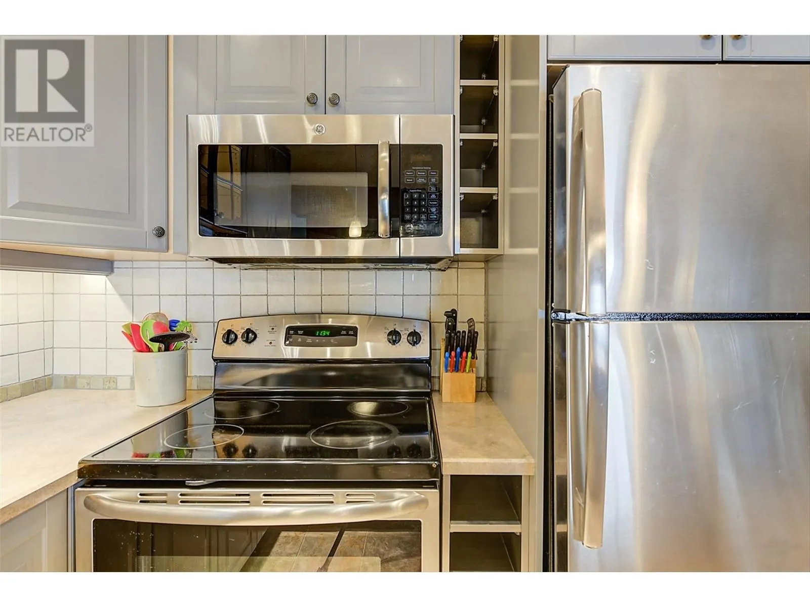 7470 Porcupine Road Unit# 402