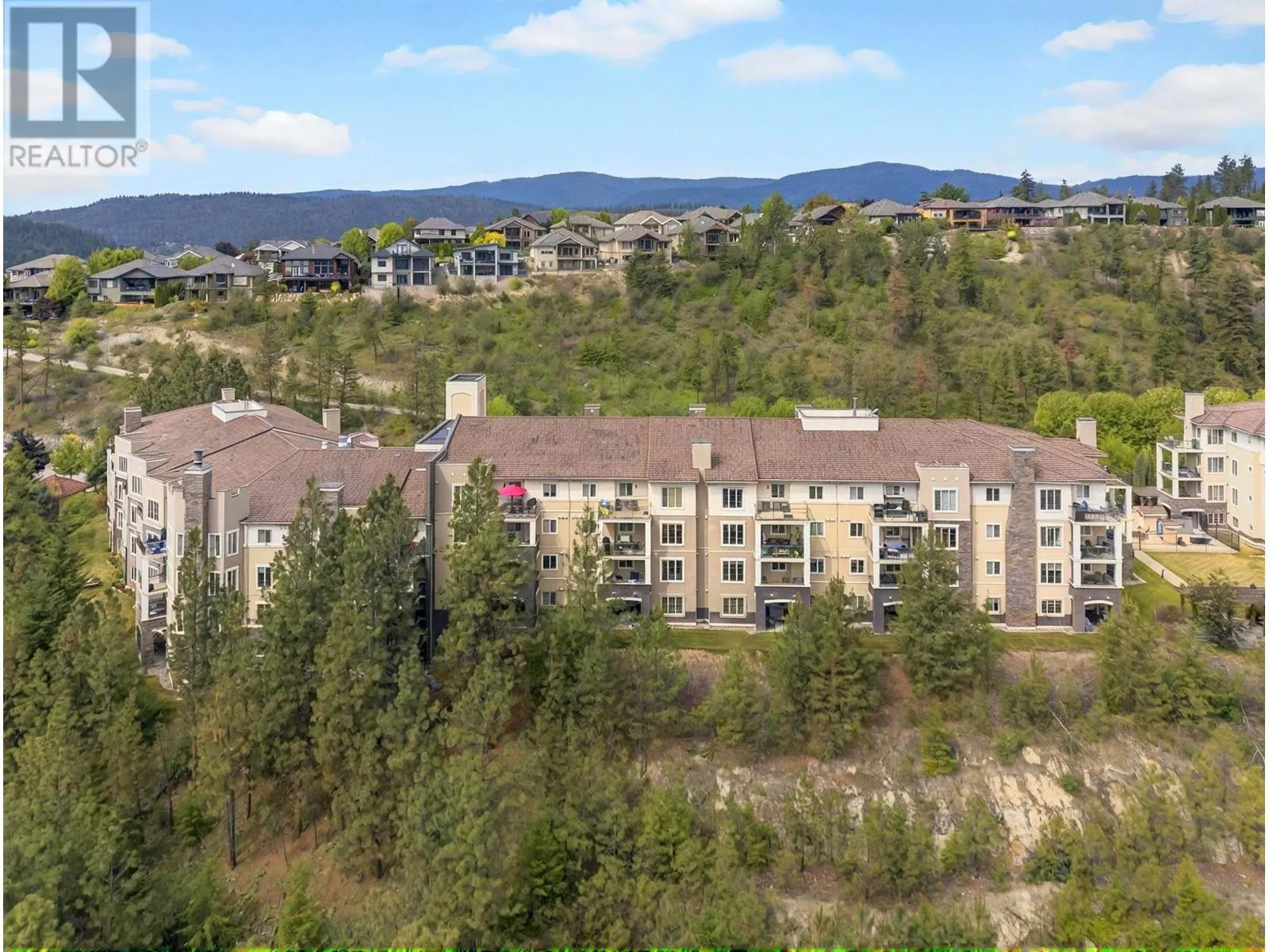 1873 Country Club Drive Unit# 2206