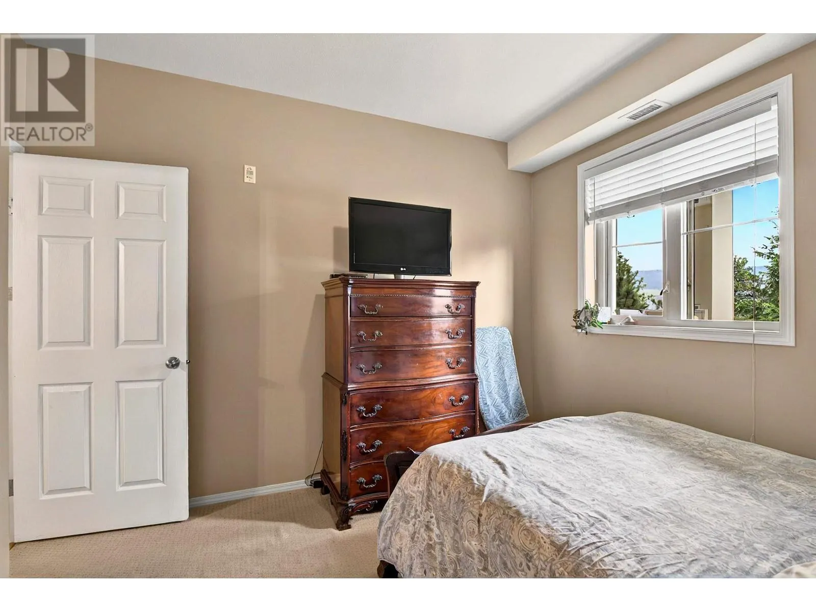 1873 Country Club Drive Unit# 2206