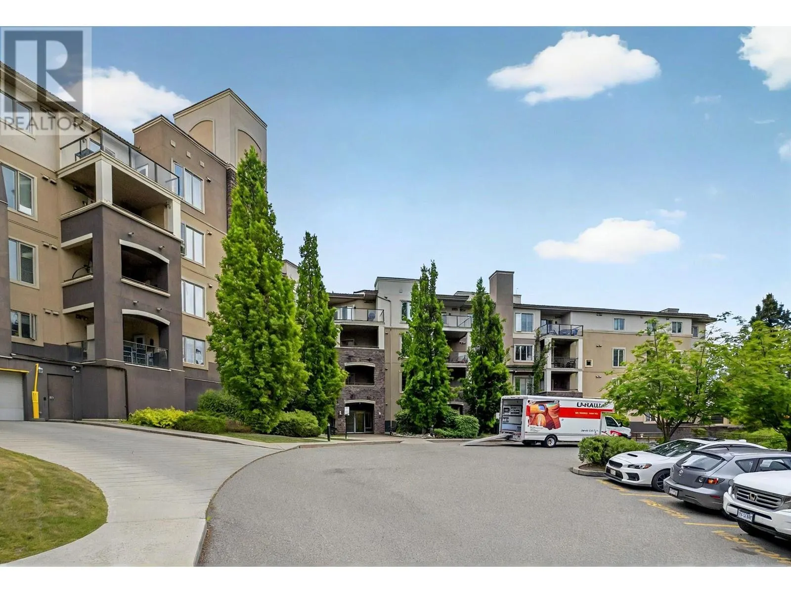 1873 Country Club Drive Unit# 2206