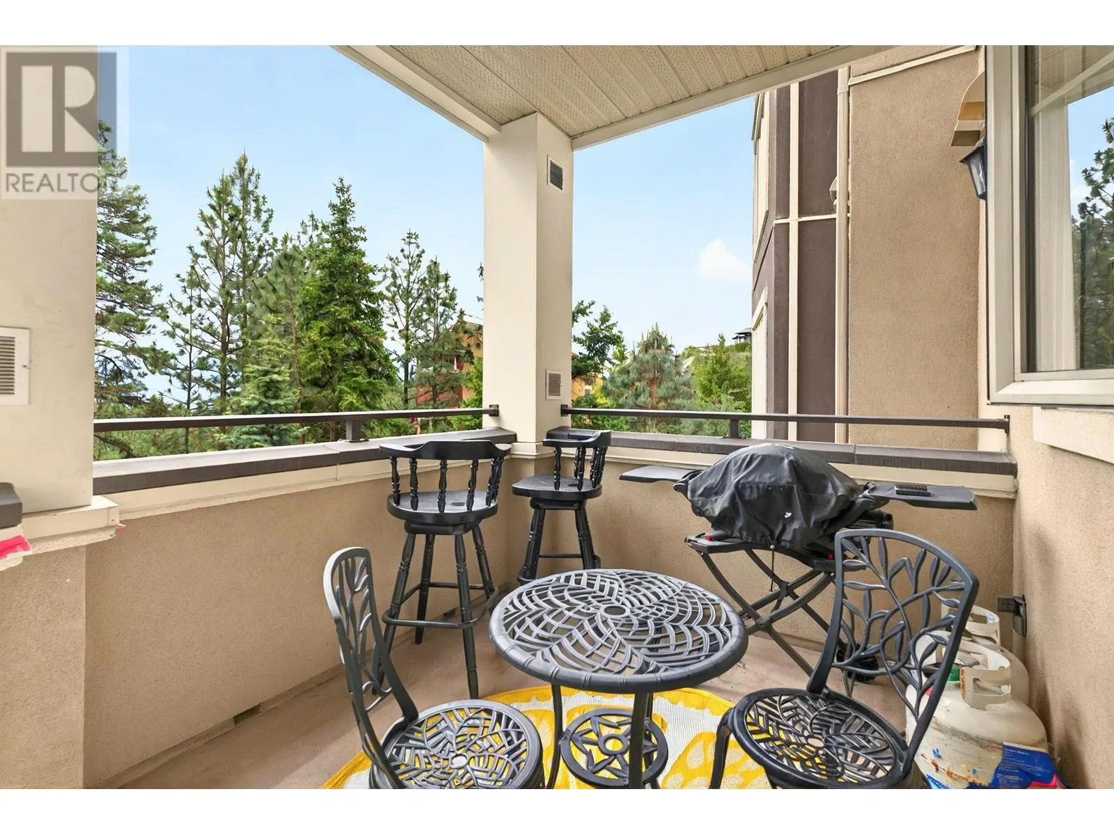 1873 Country Club Drive Unit# 2206