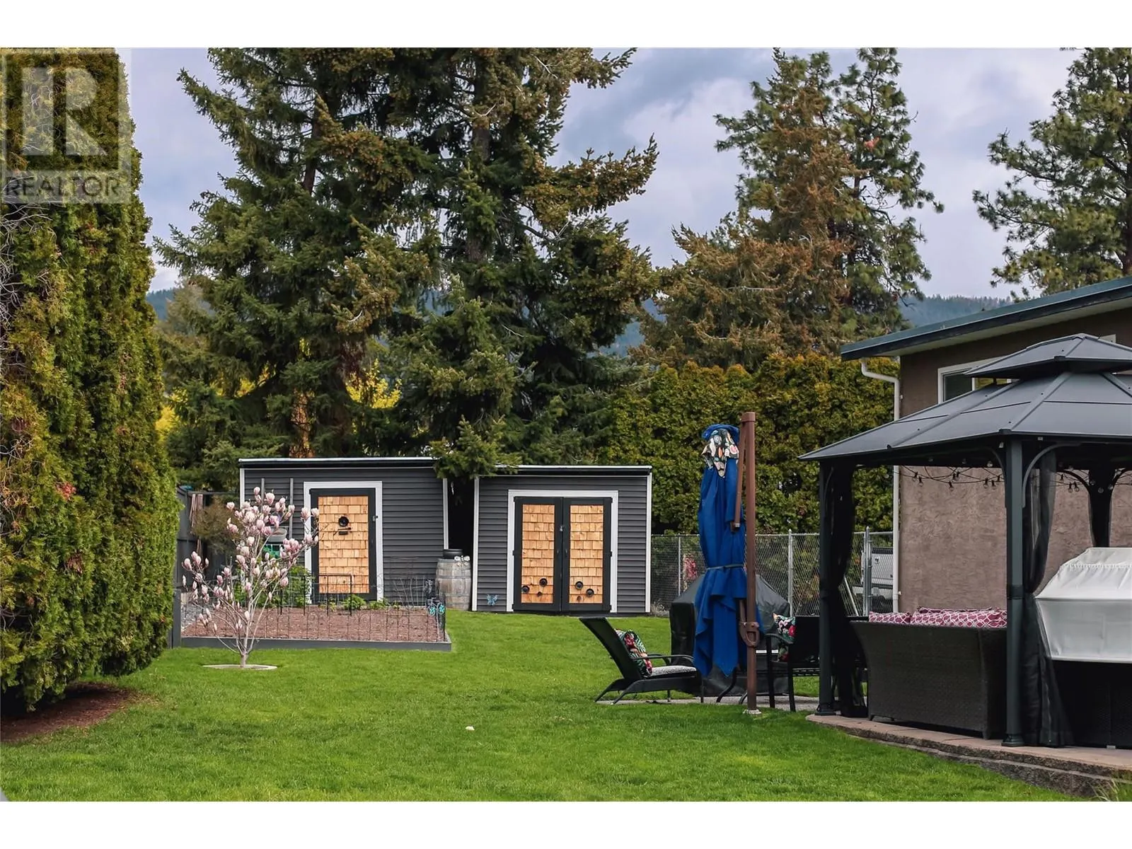 3548 MacDonnel Road