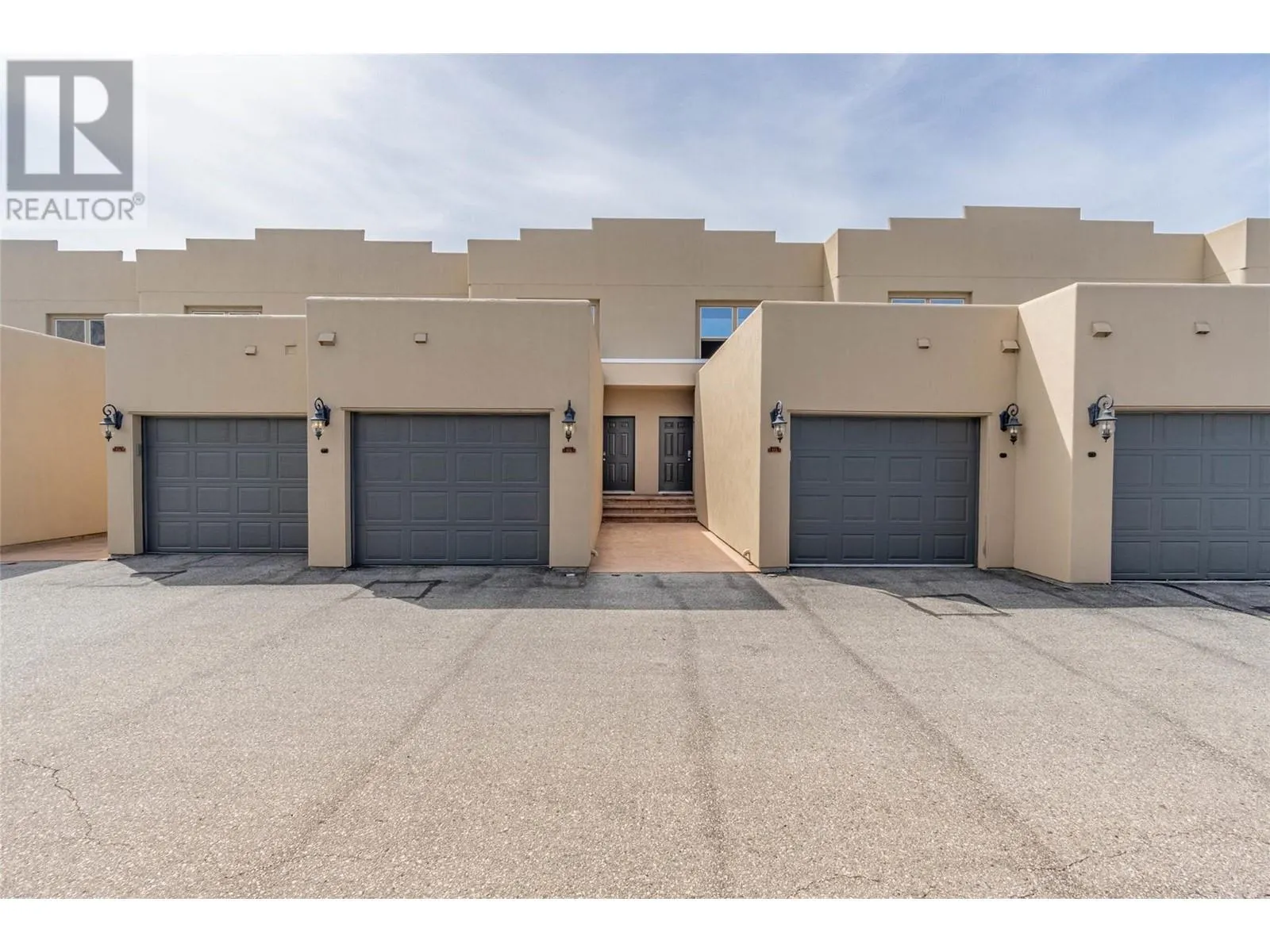 5401 LAKESHORE Drive Unit# 113
