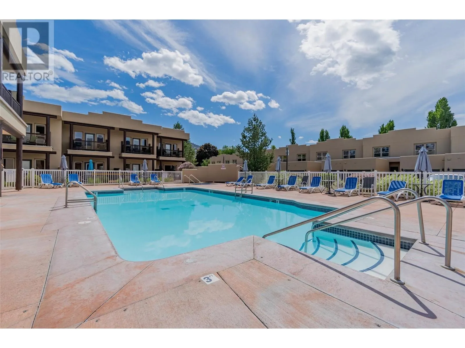 5401 LAKESHORE Drive Unit# 113