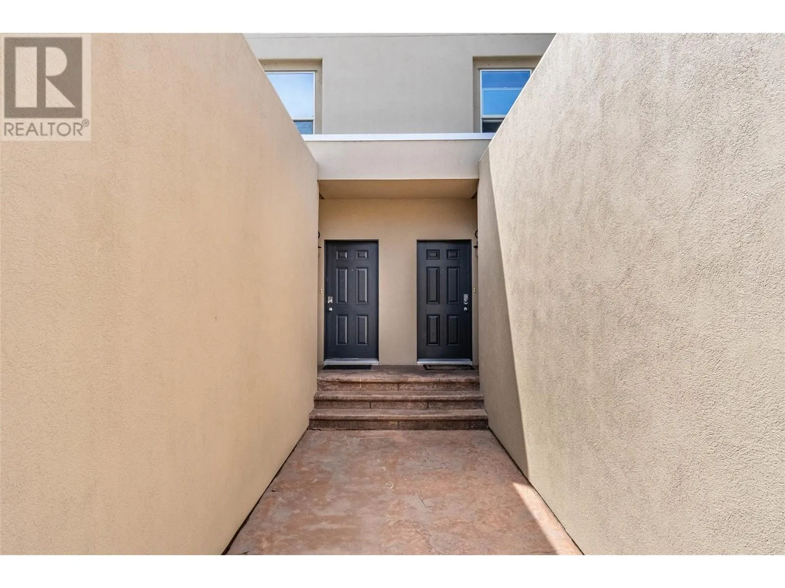 5401 LAKESHORE Drive Unit# 113
